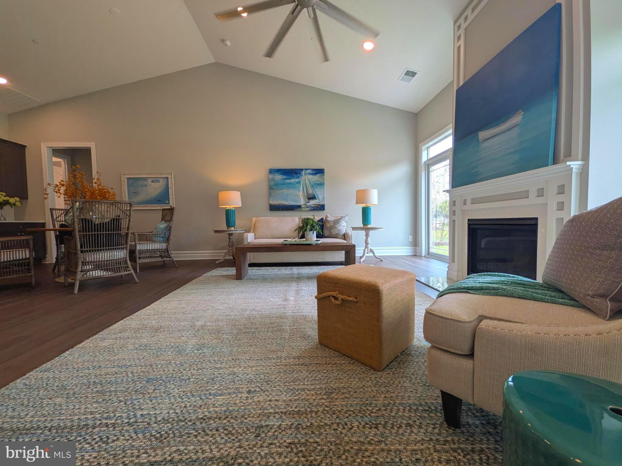 EASTON CLUB - Residential