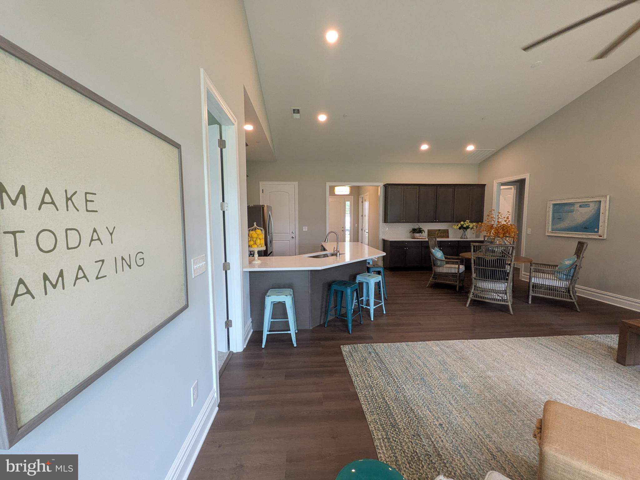 EASTON CLUB - Residential