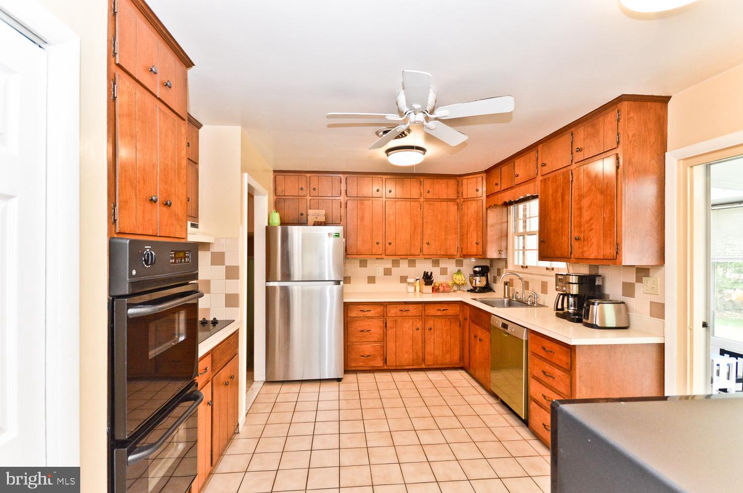 MELCLARE MANOR - Residential