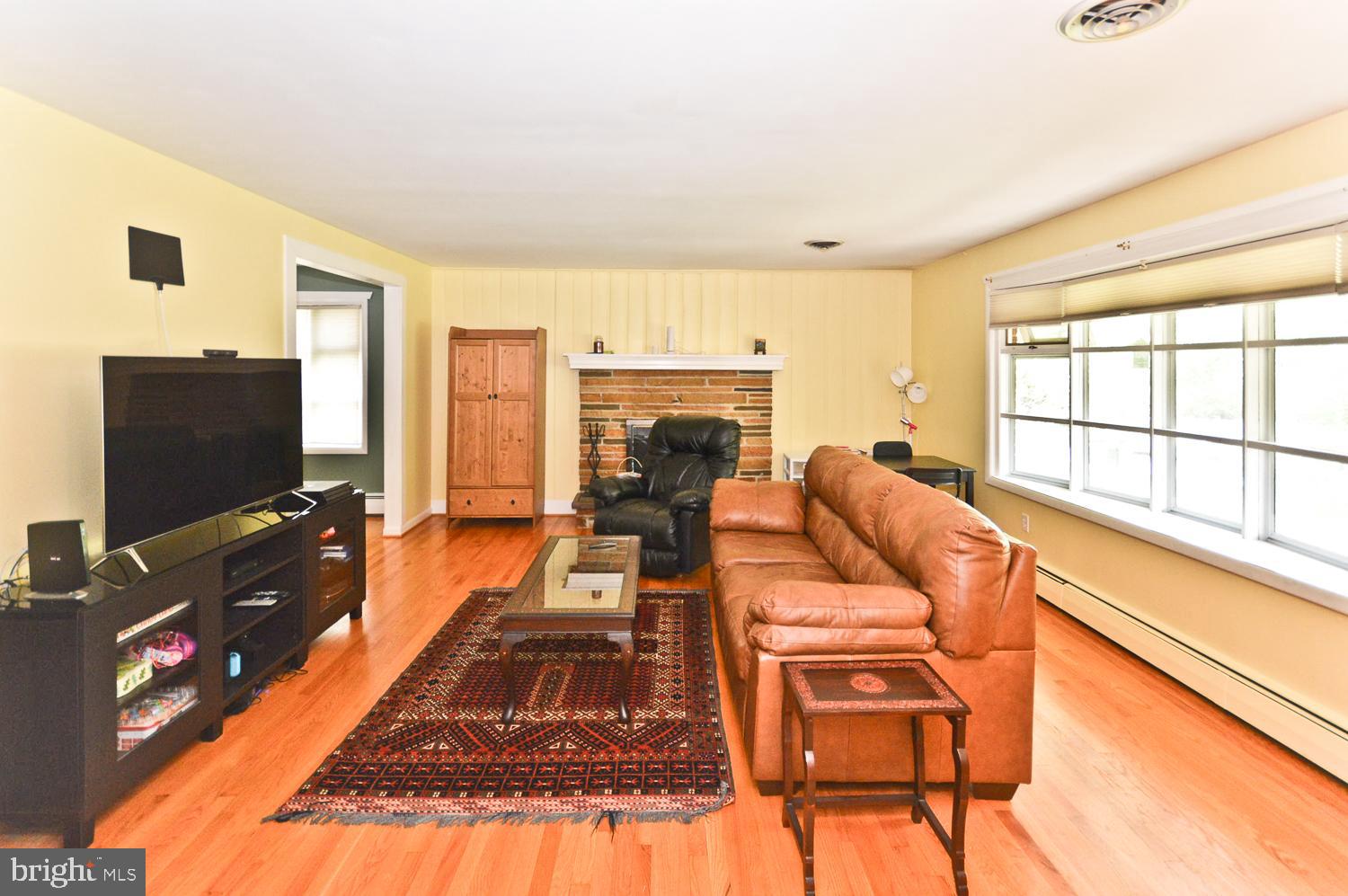 MELCLARE MANOR - Residential