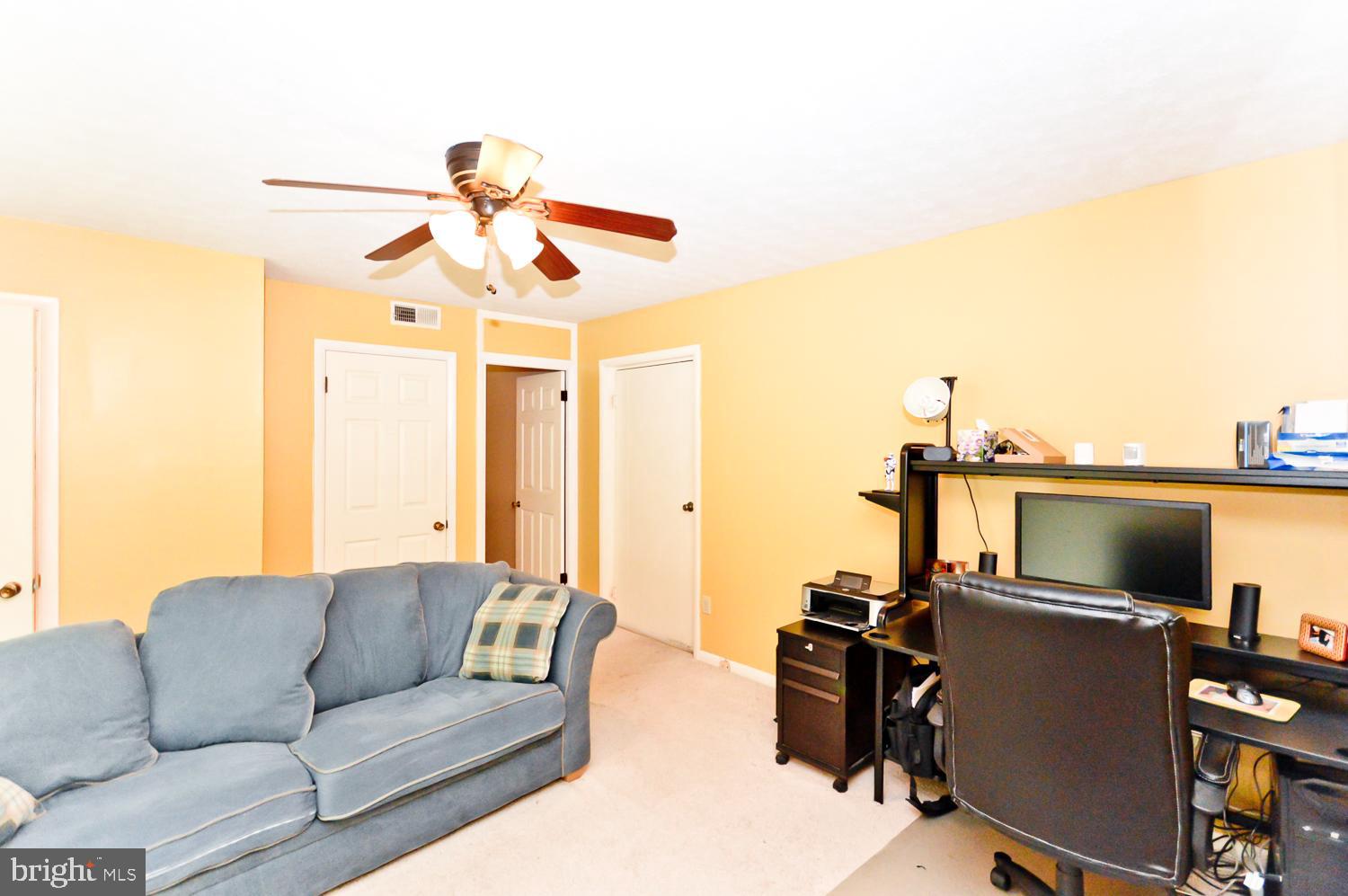 MELCLARE MANOR - Residential