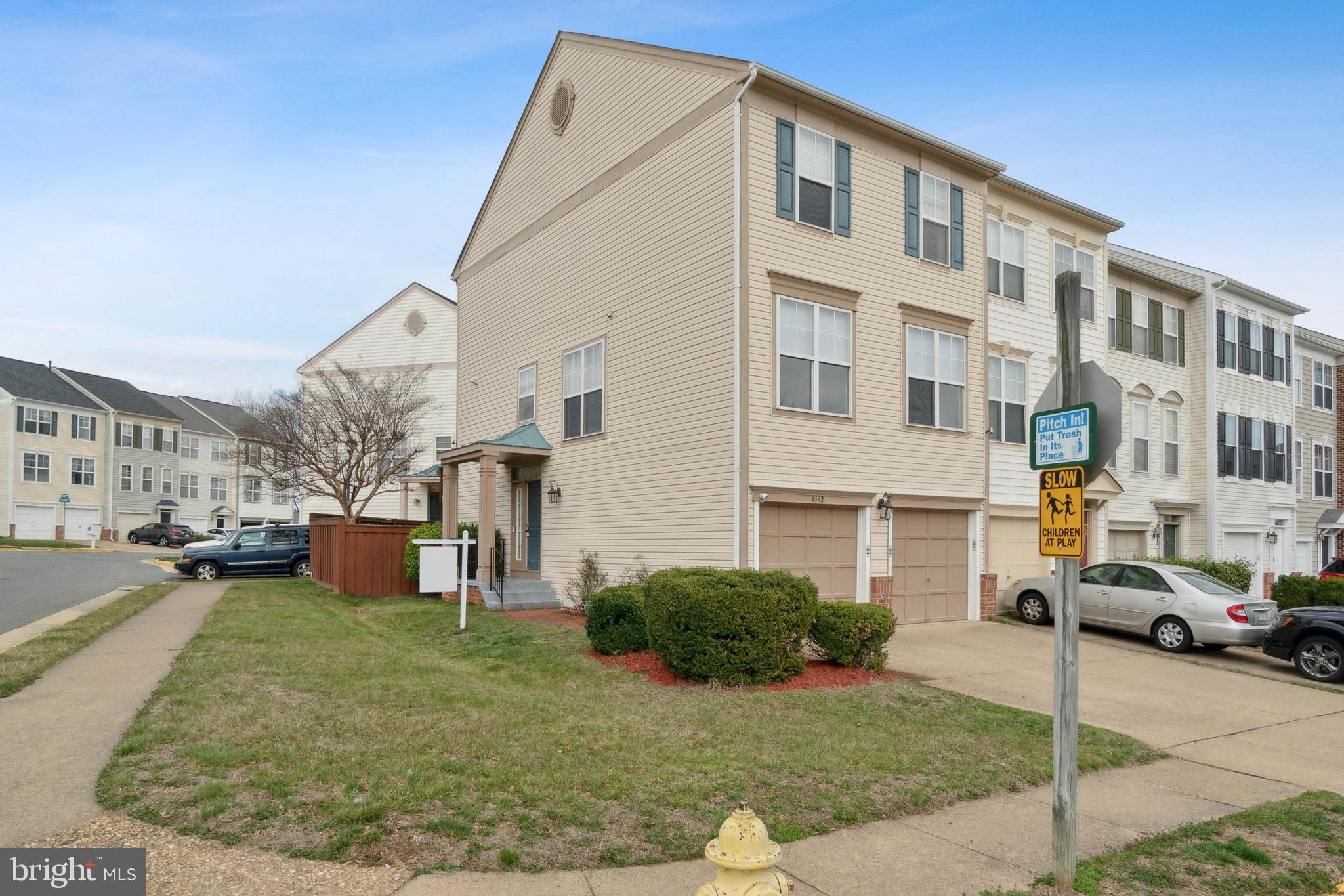 PRINCE WILLIAM COMMONS - Residential Lease