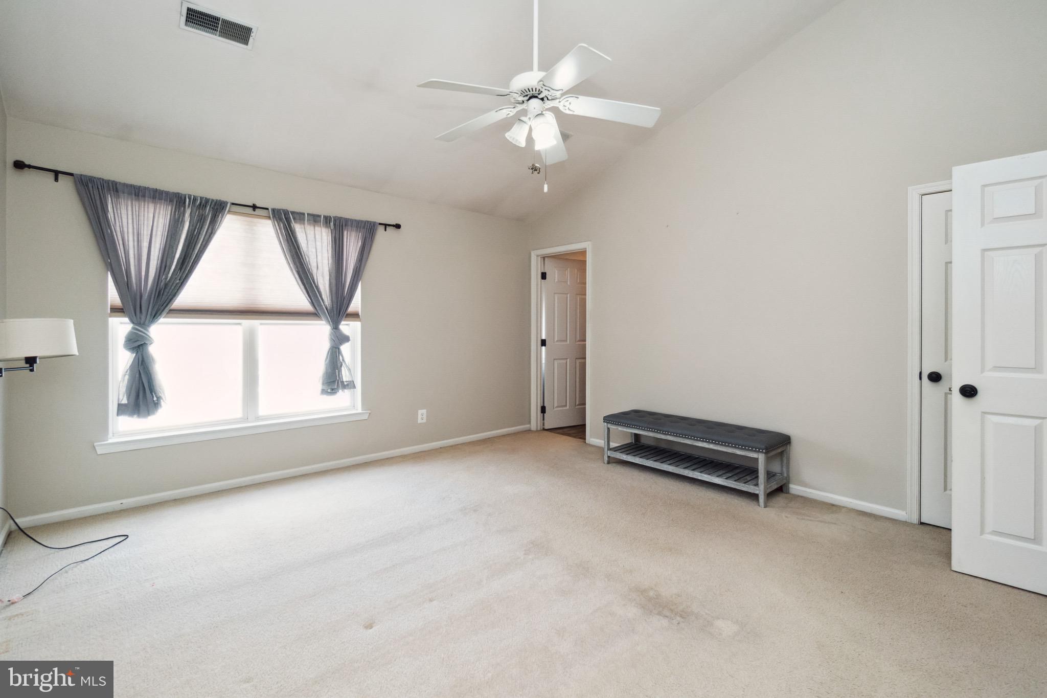 PRINCE WILLIAM COMMONS - Residential Lease