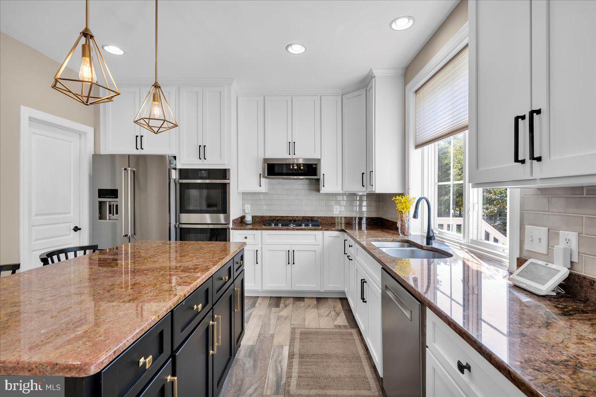 EAGLETON FARMS - Residential