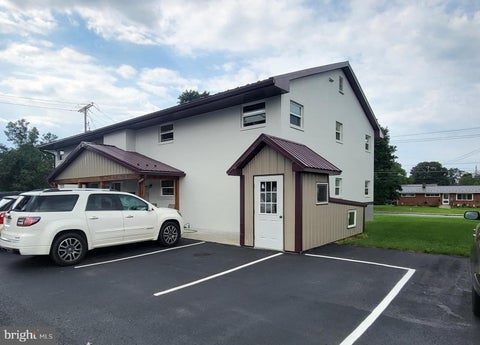 Condo For Rent - 767 Roxbury Road #D<br/> SHIPPENSBURG, PA 17257