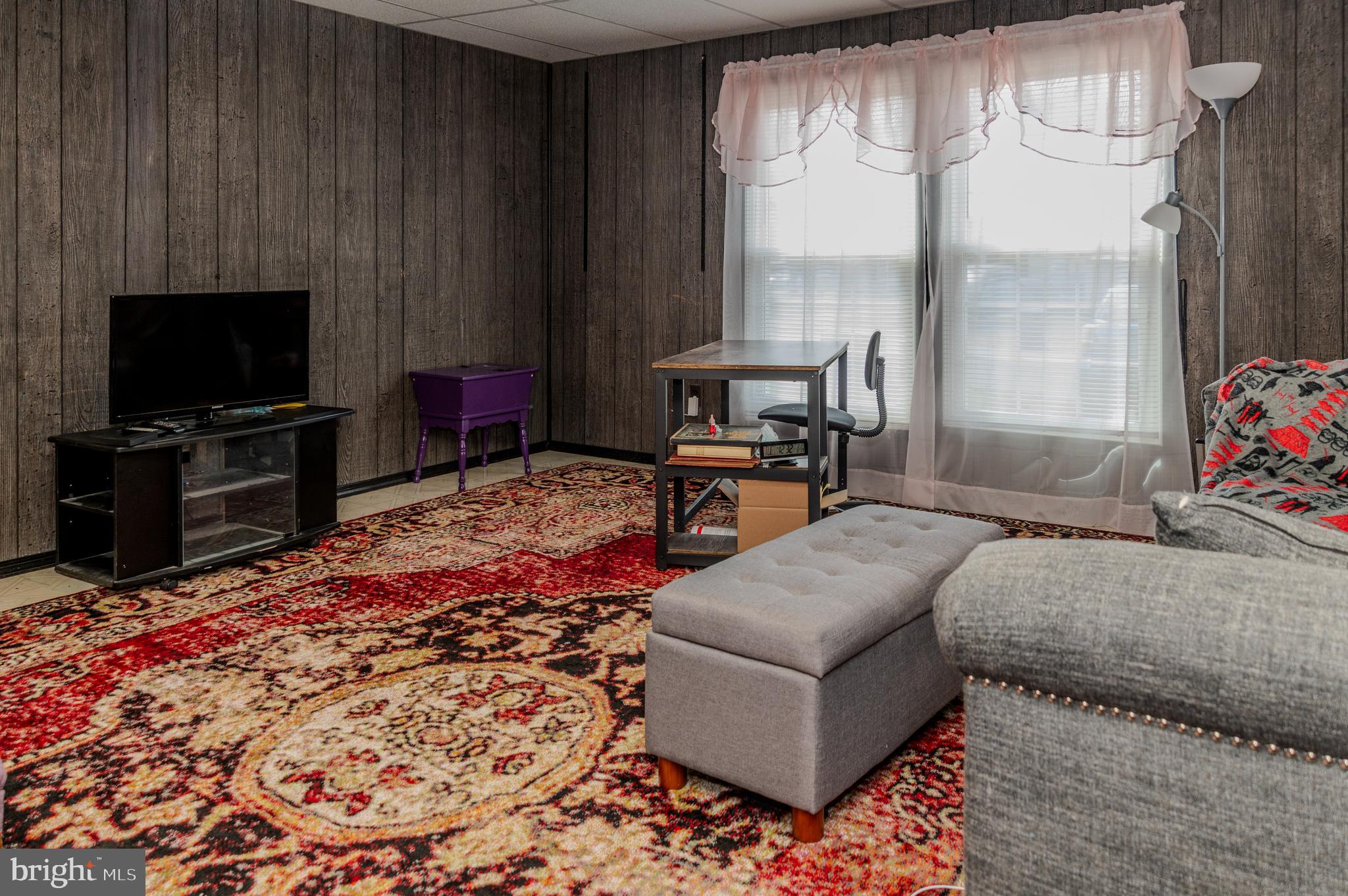 NORTH INDIAN HEAD ESTATES - Residential