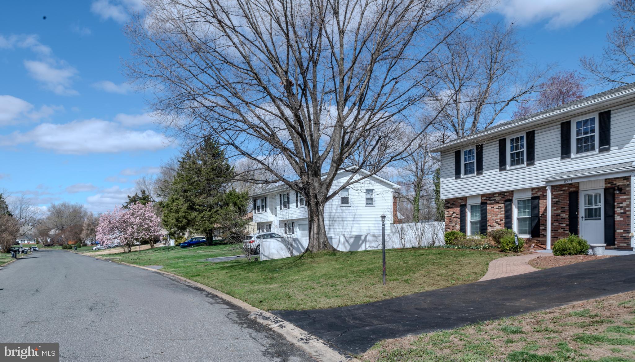 NORTH INDIAN HEAD ESTATES - Residential