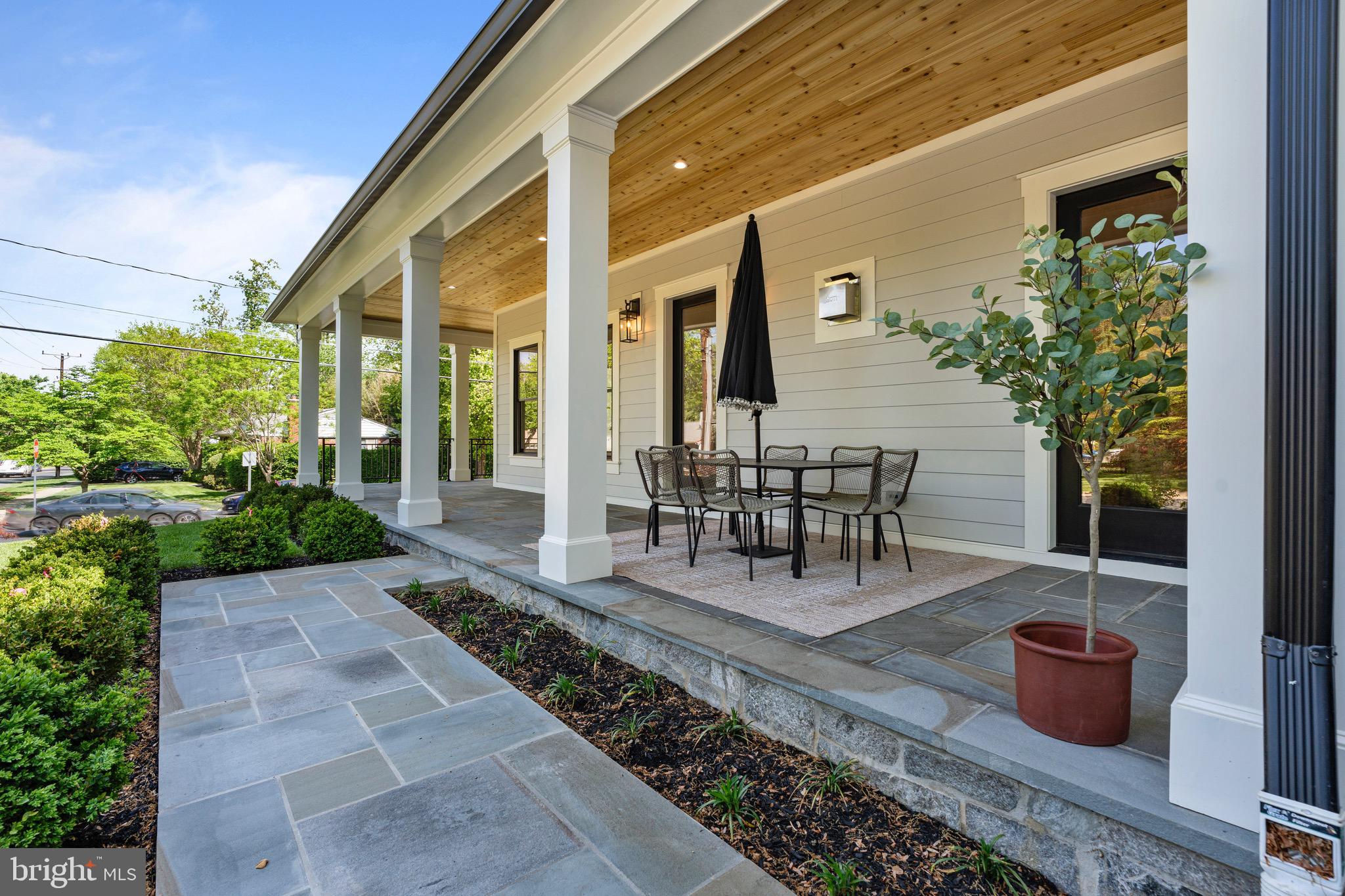 OAKWOOD KNOLLS - Residential