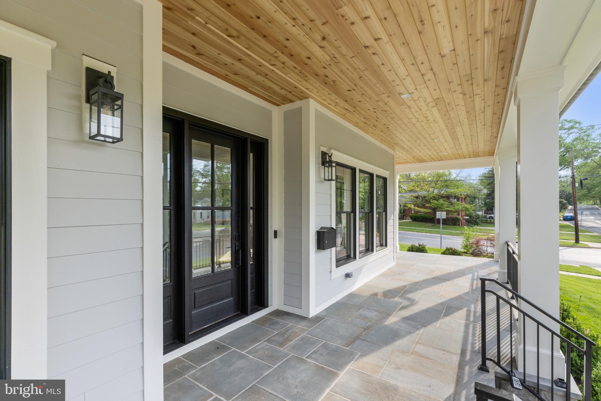 OAKWOOD KNOLLS - Residential