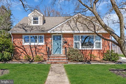 9 MERCER DRIVE HADDONFIELD NJ 08033