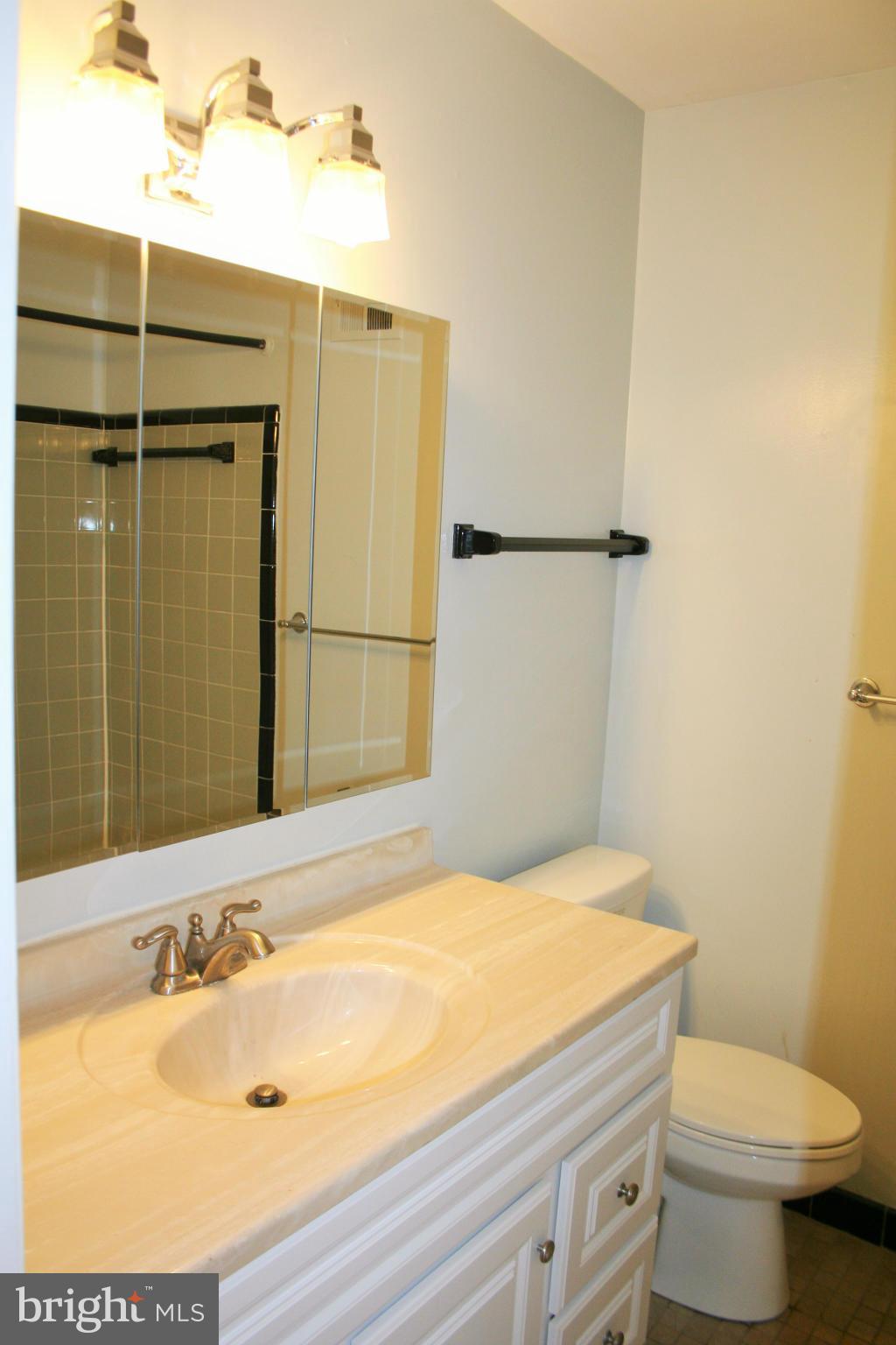 ASHBURTON - Residential Lease