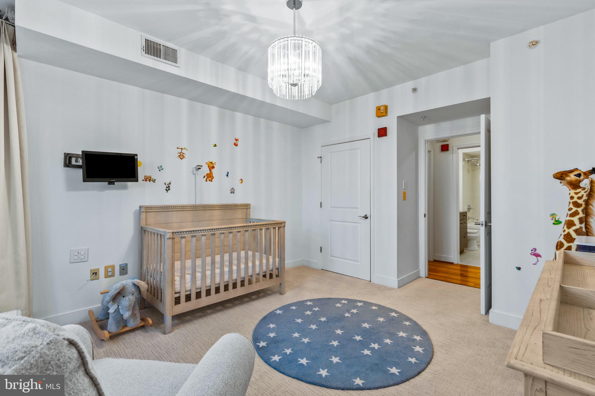 HARBOR EAST - Residential Lease