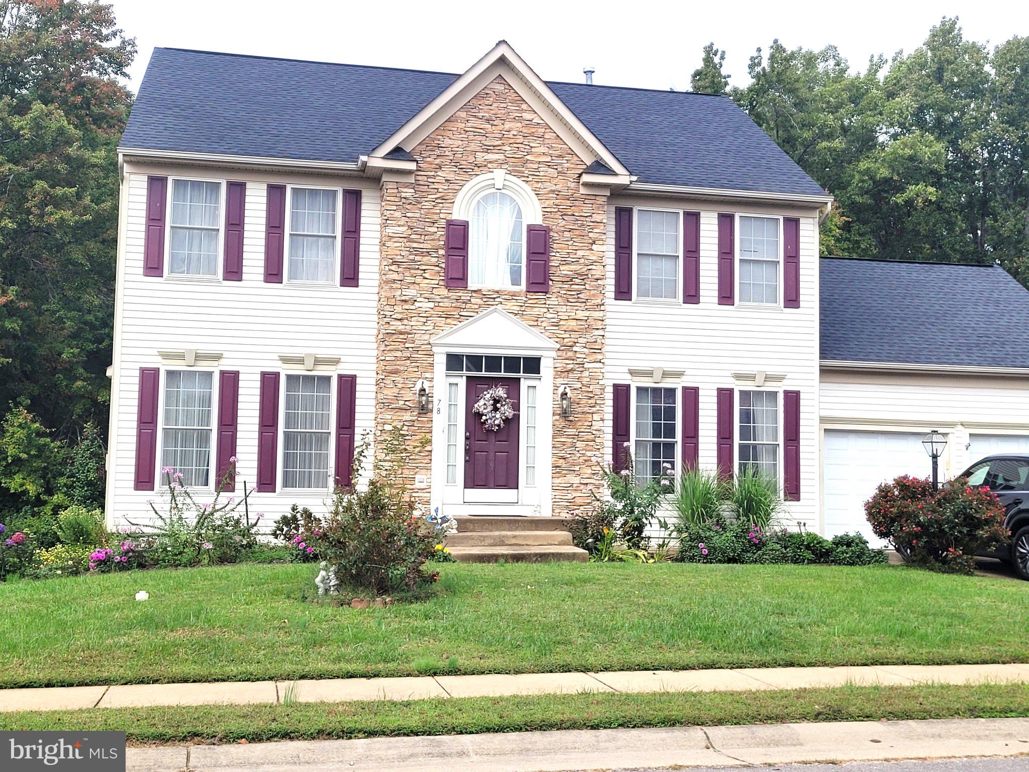78 COUNTRY MANOR DRIVE