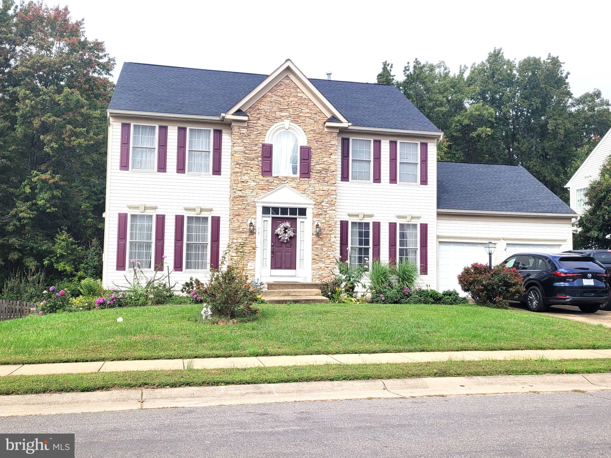 78 COUNTRY MANOR DRIVE