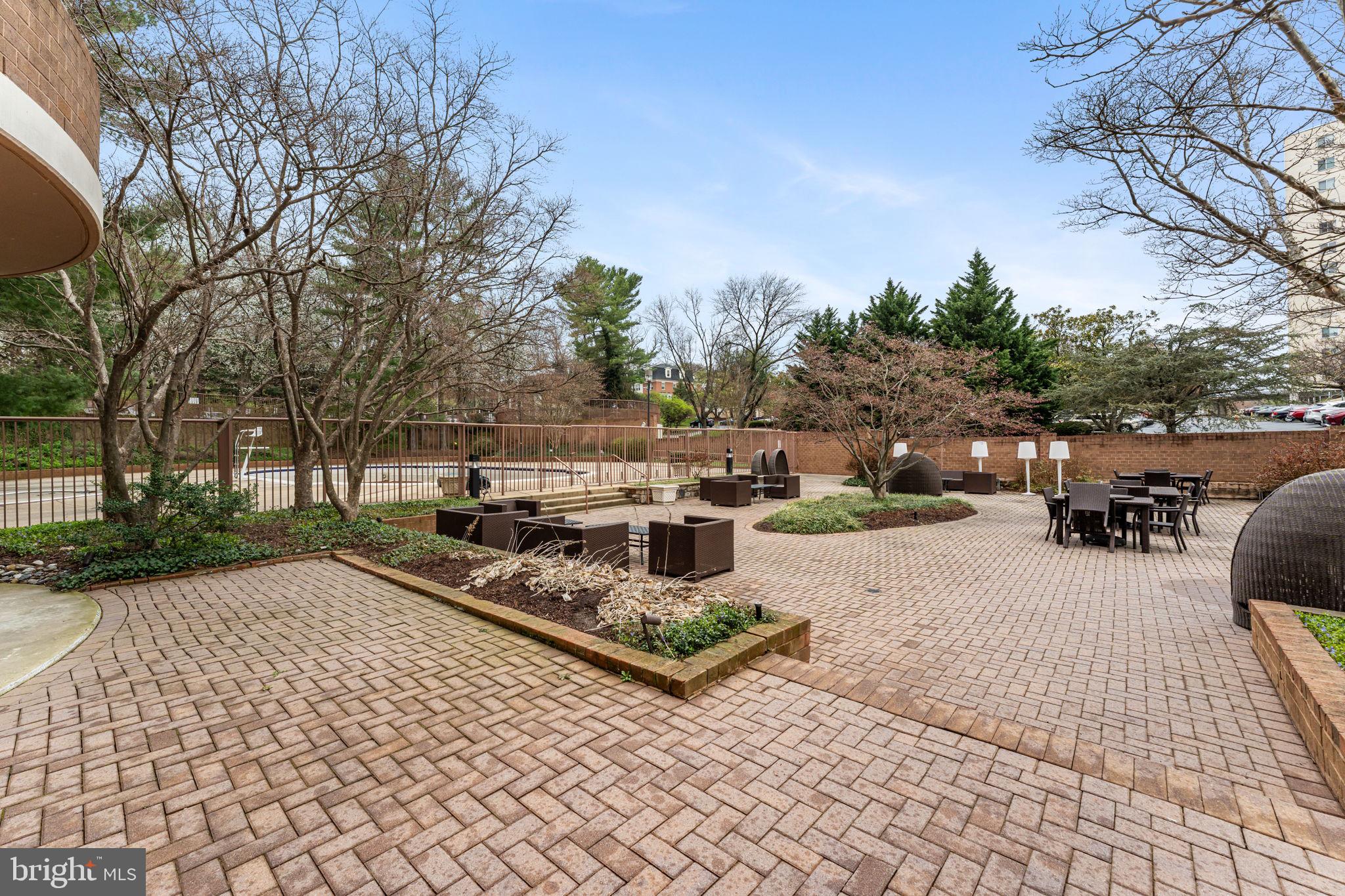 GROSVENOR PARK - Residential