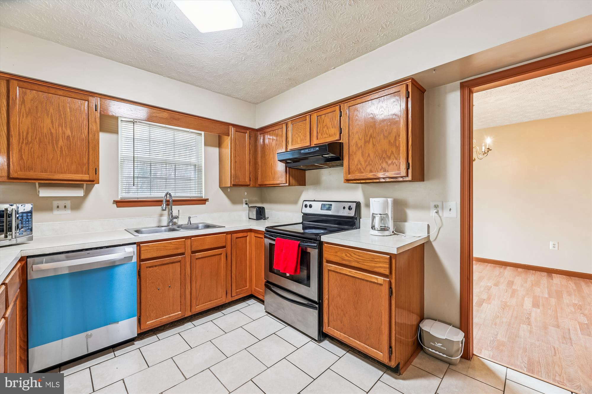 OLD FORT HILLS - Residential