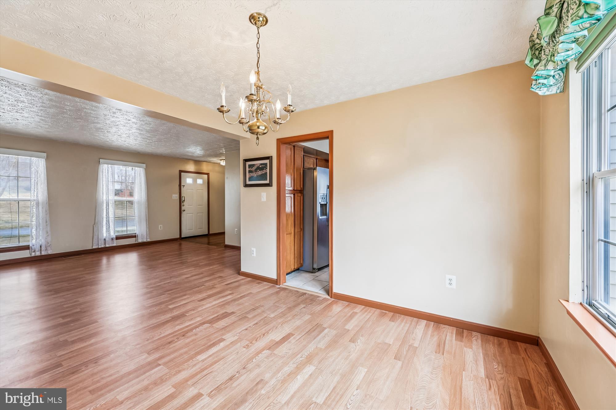 OLD FORT HILLS - Residential