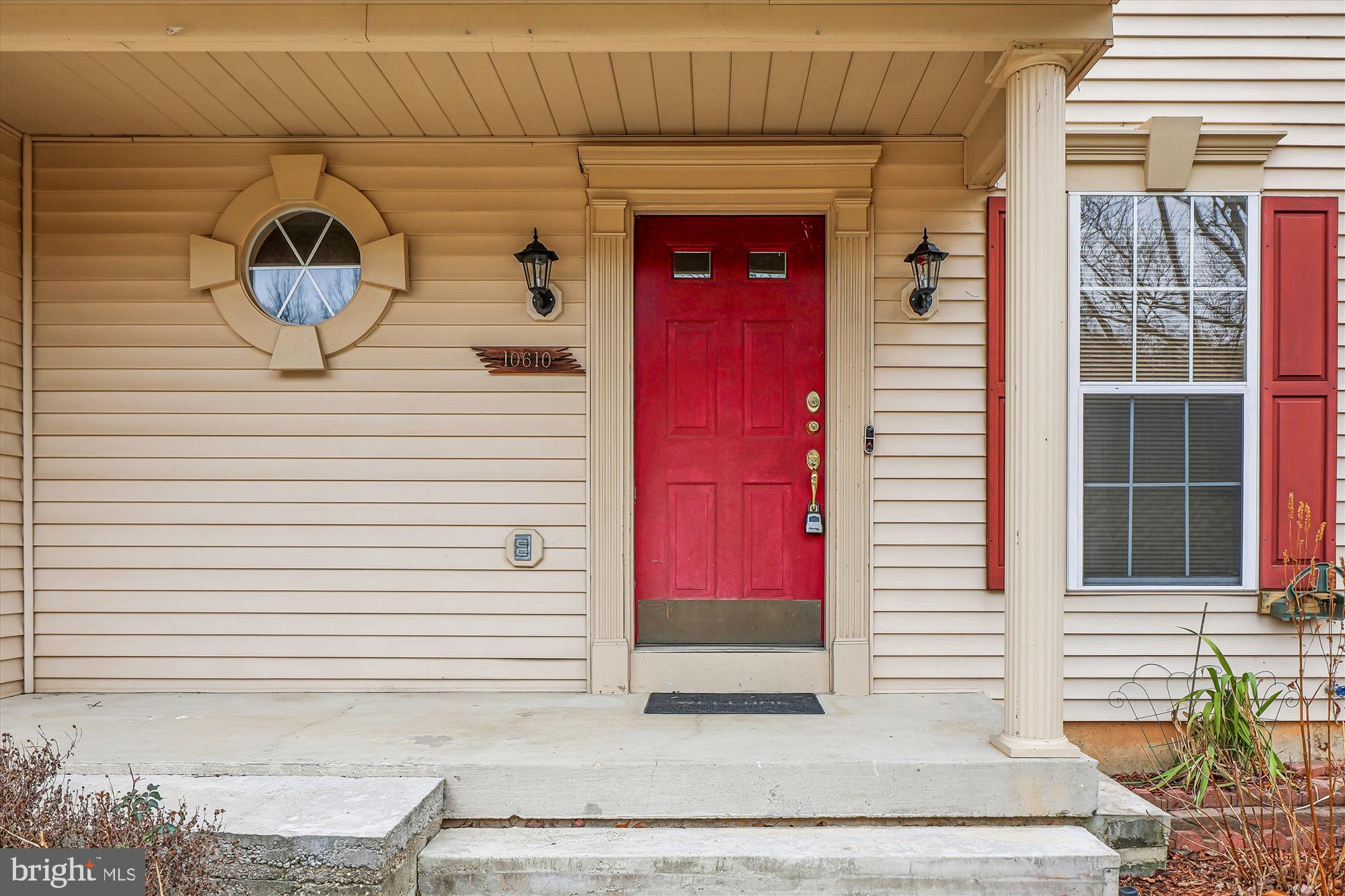 OLD FORT HILLS - Residential