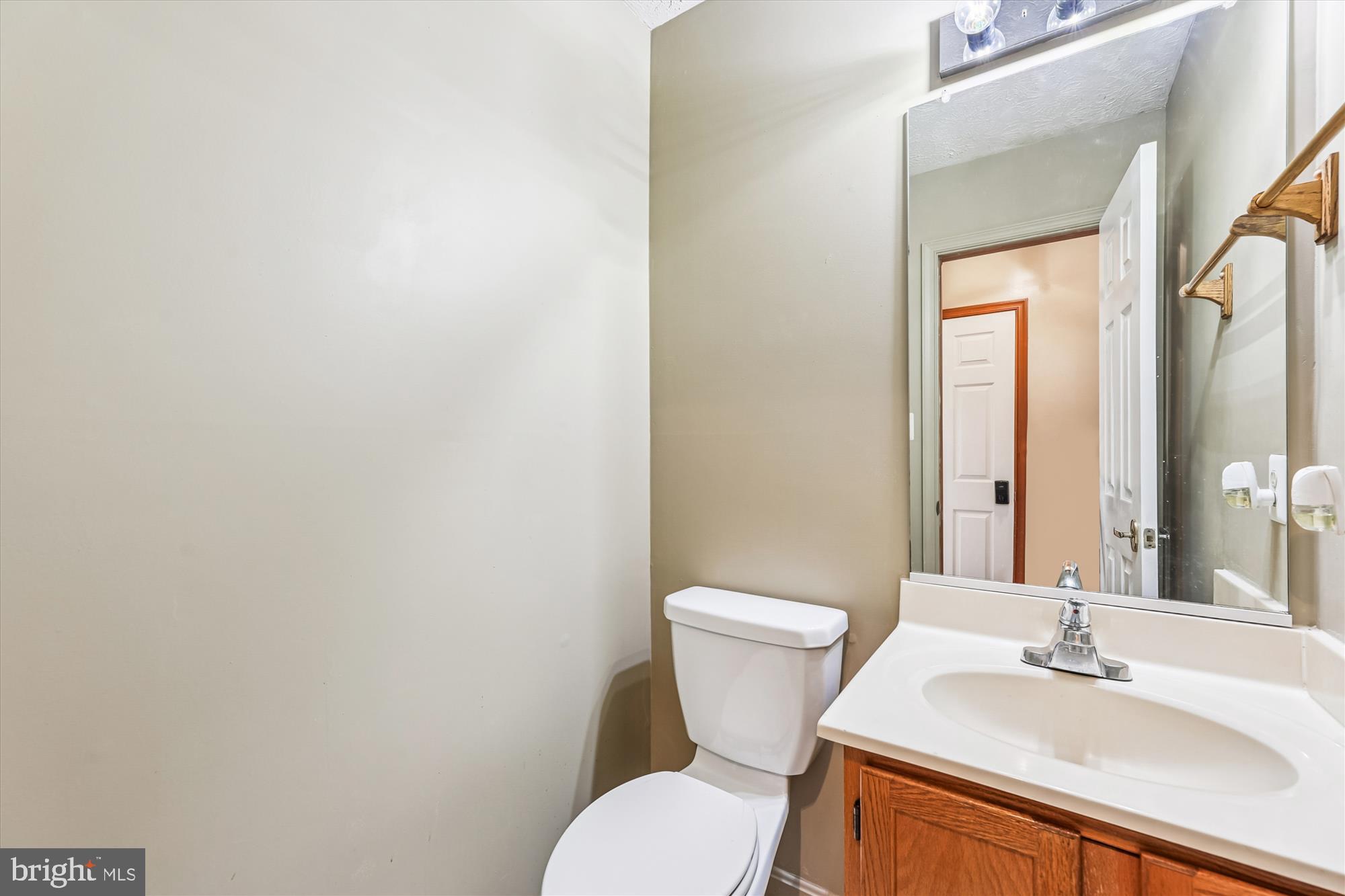 OLD FORT HILLS - Residential