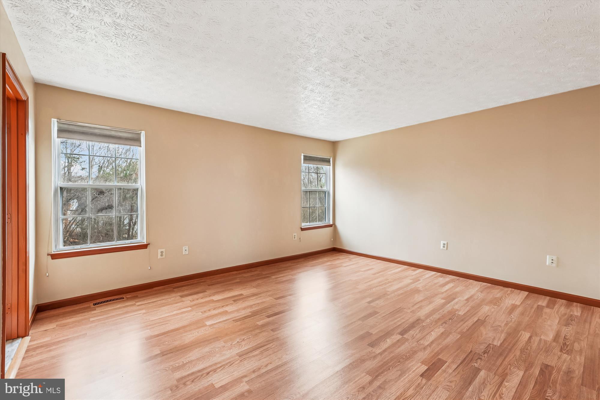 OLD FORT HILLS - Residential