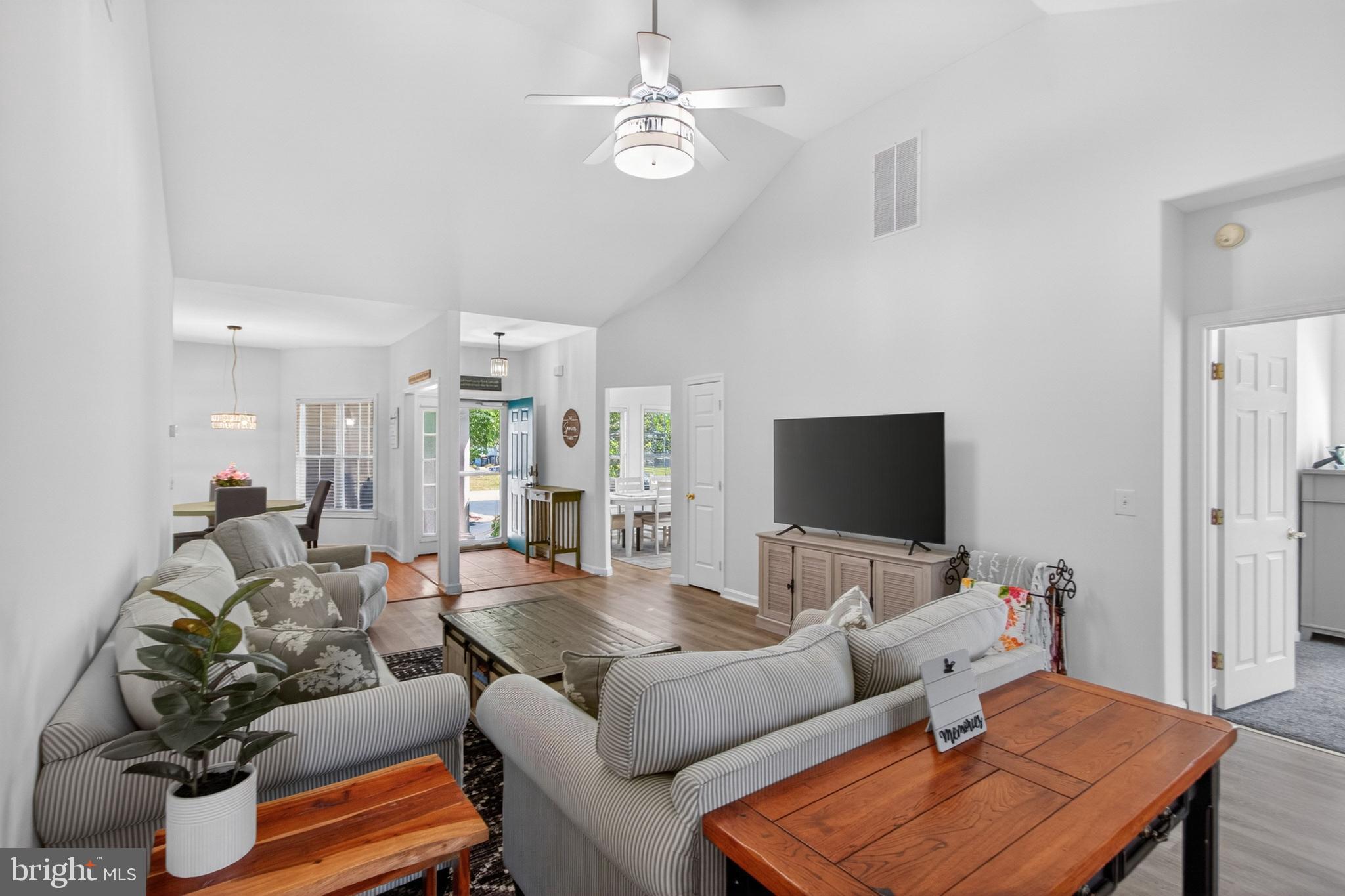 6 CLEARVIEW DRIVE