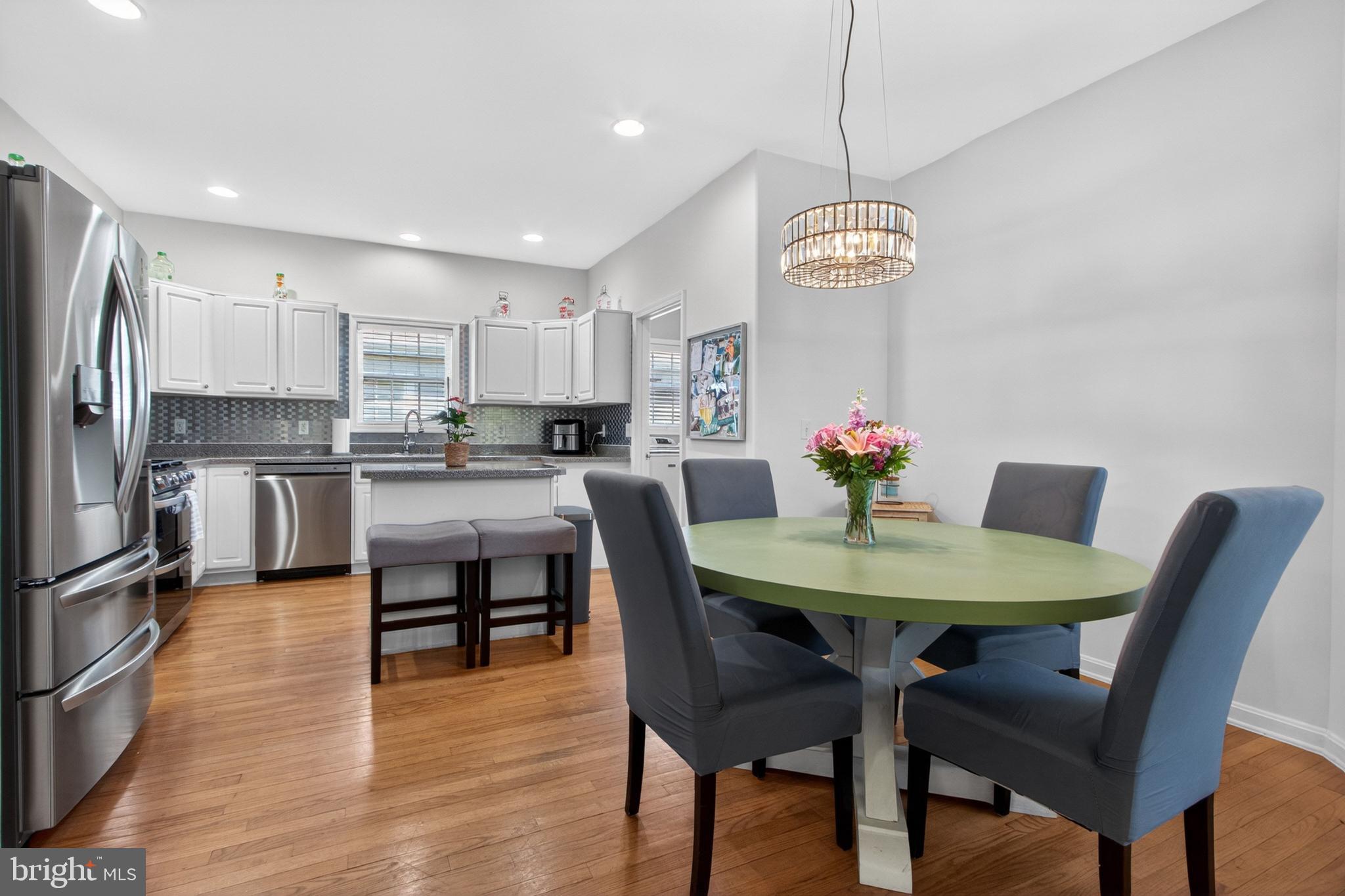 6 CLEARVIEW DRIVE