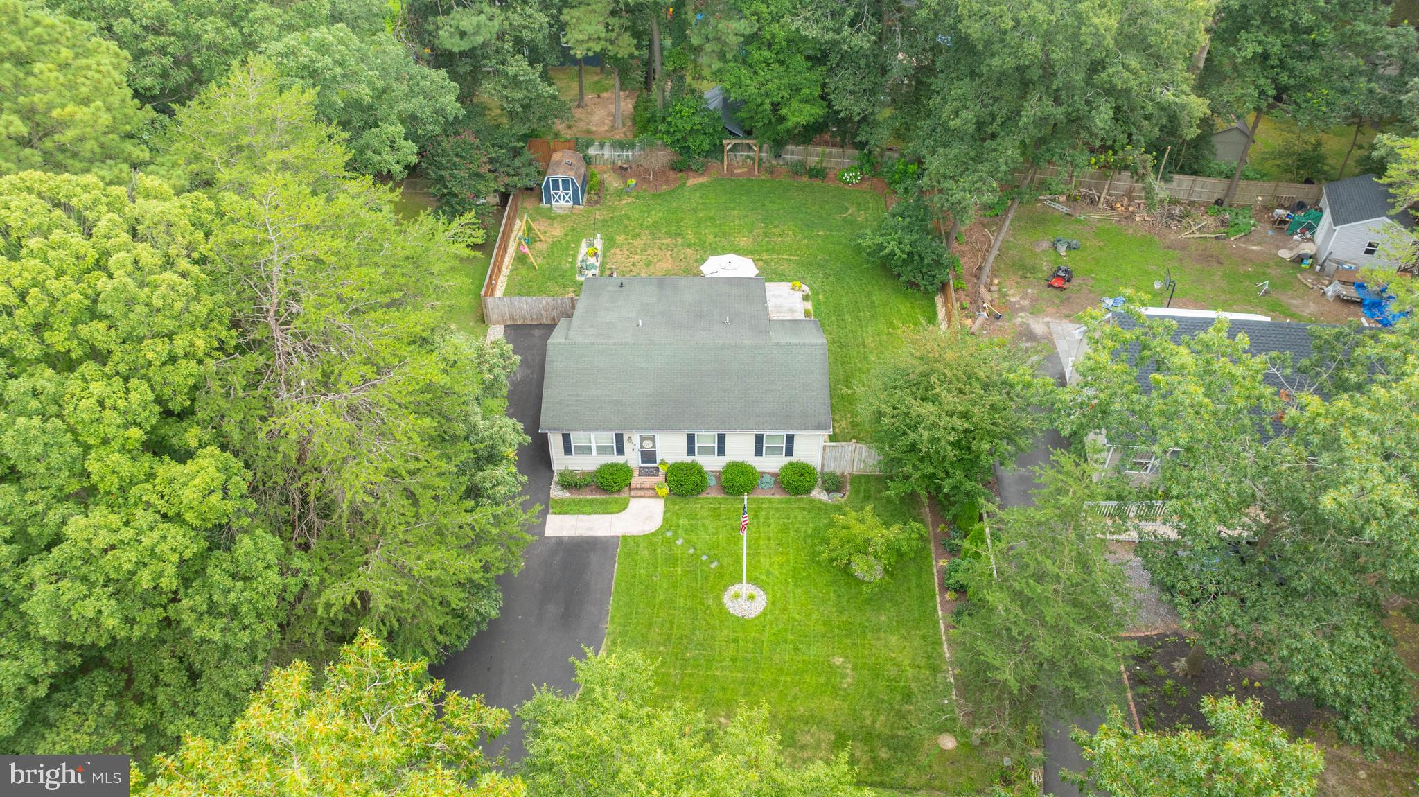 29 MAPLEWOOD DRIVE