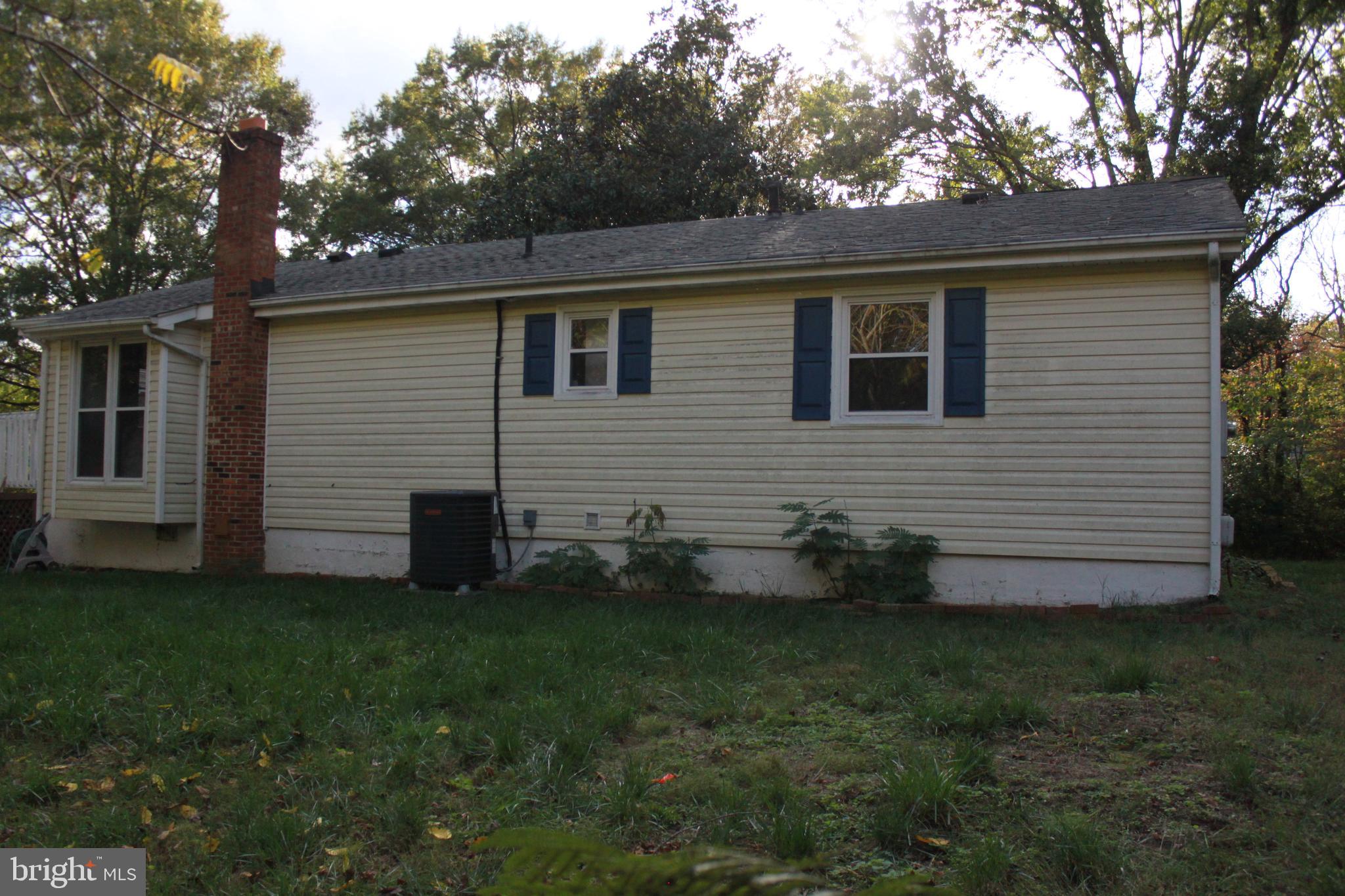 SUNNYSIDE - Residential Lease