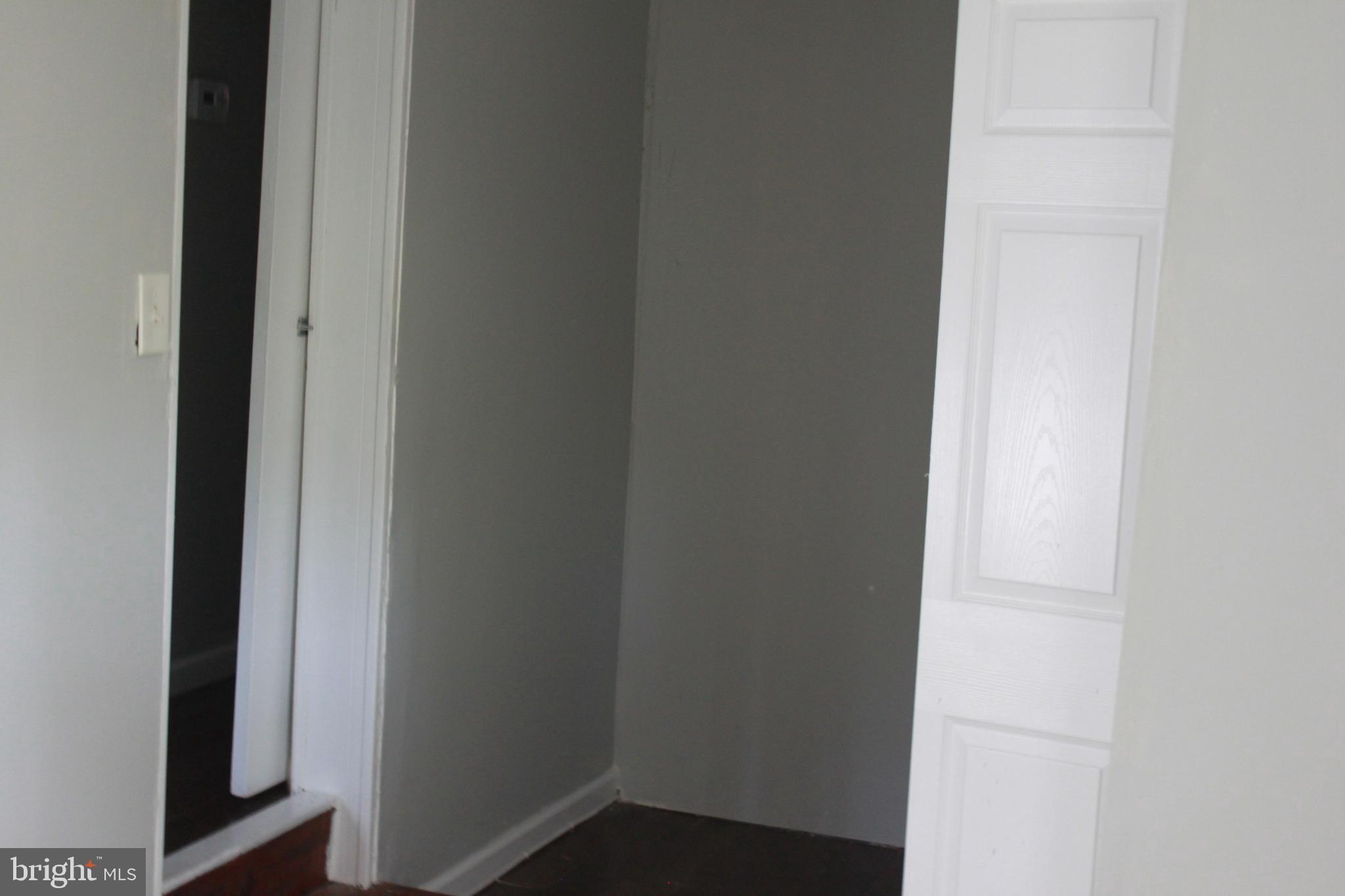 SUNNYSIDE - Residential Lease