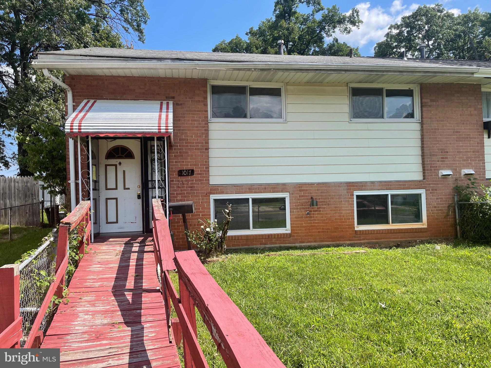 HIGHLAND GARDENS - Residential