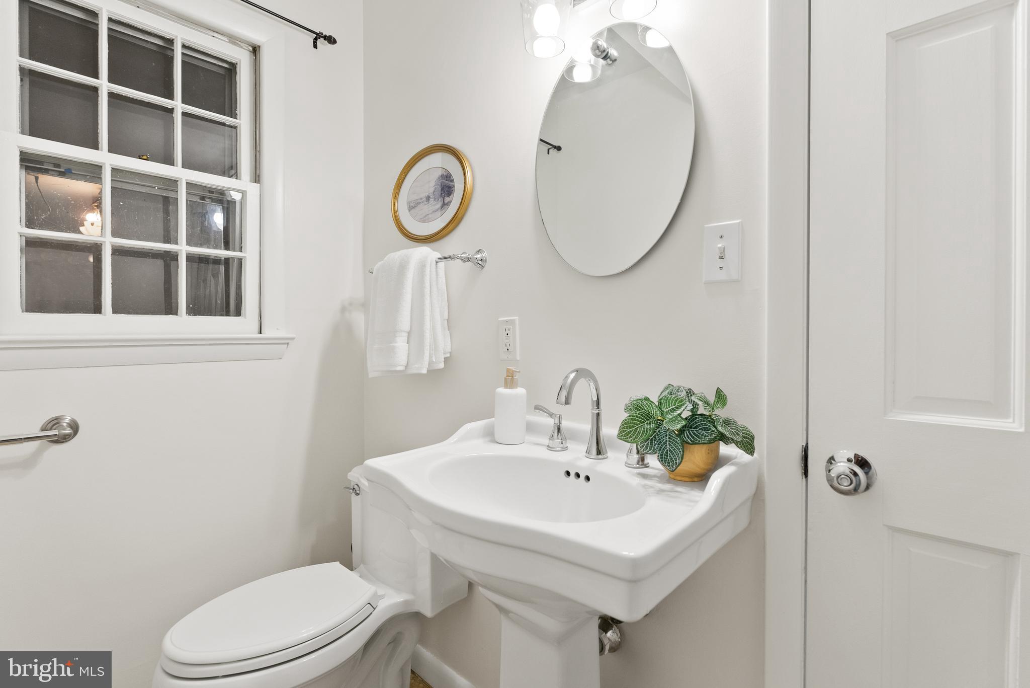 BURNING TREE MANOR - Residential