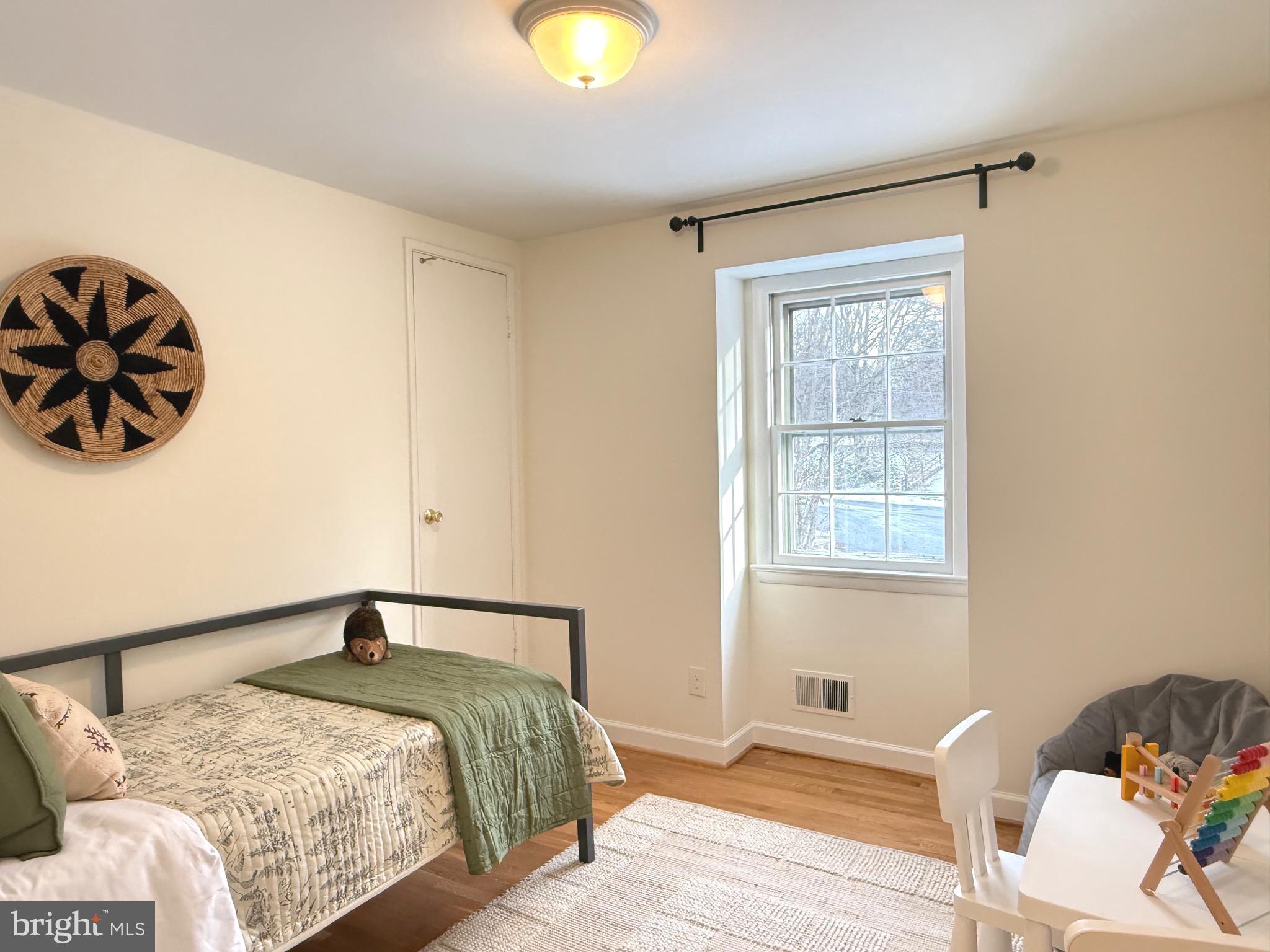 BURNING TREE MANOR - Residential