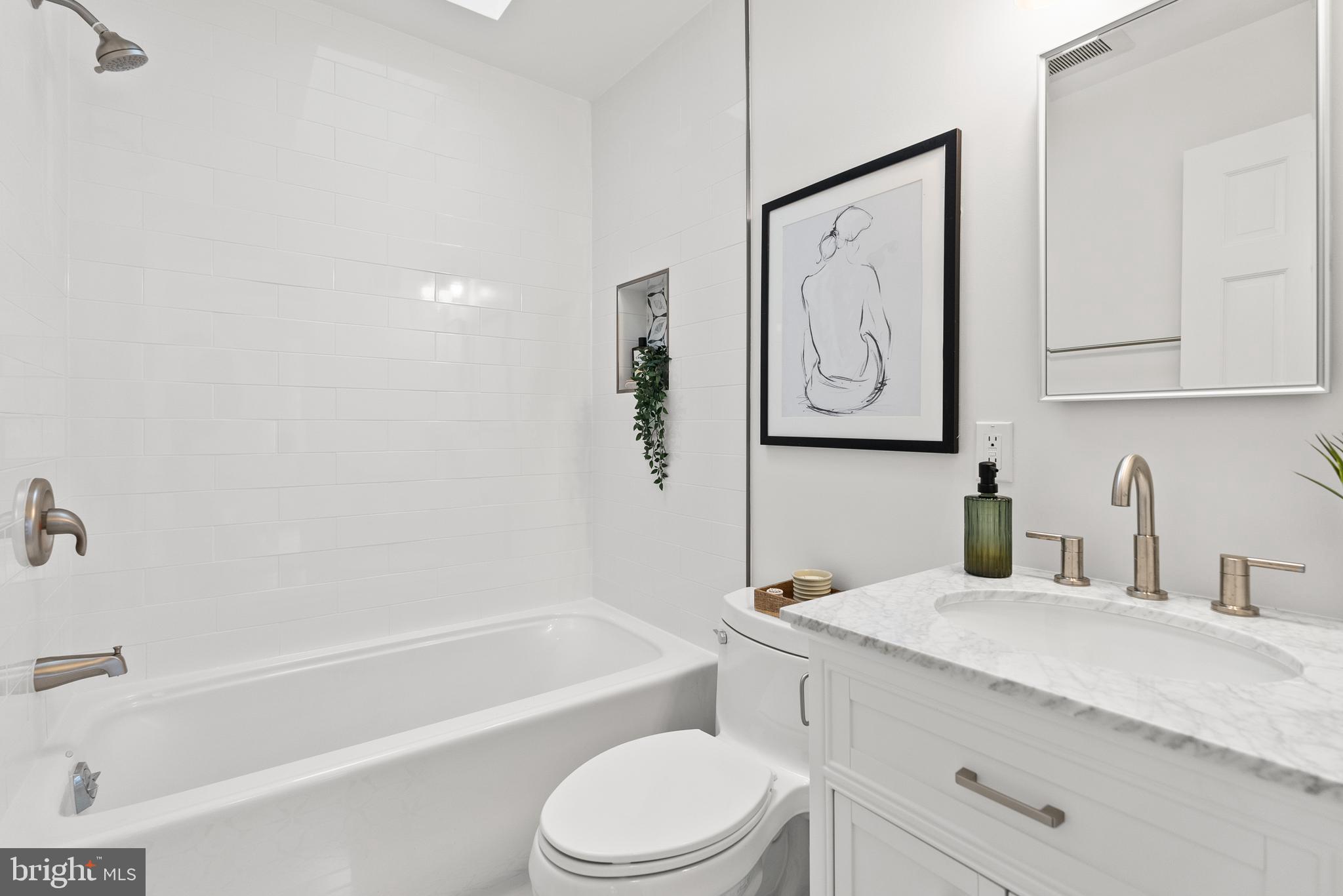 BURNING TREE MANOR - Residential