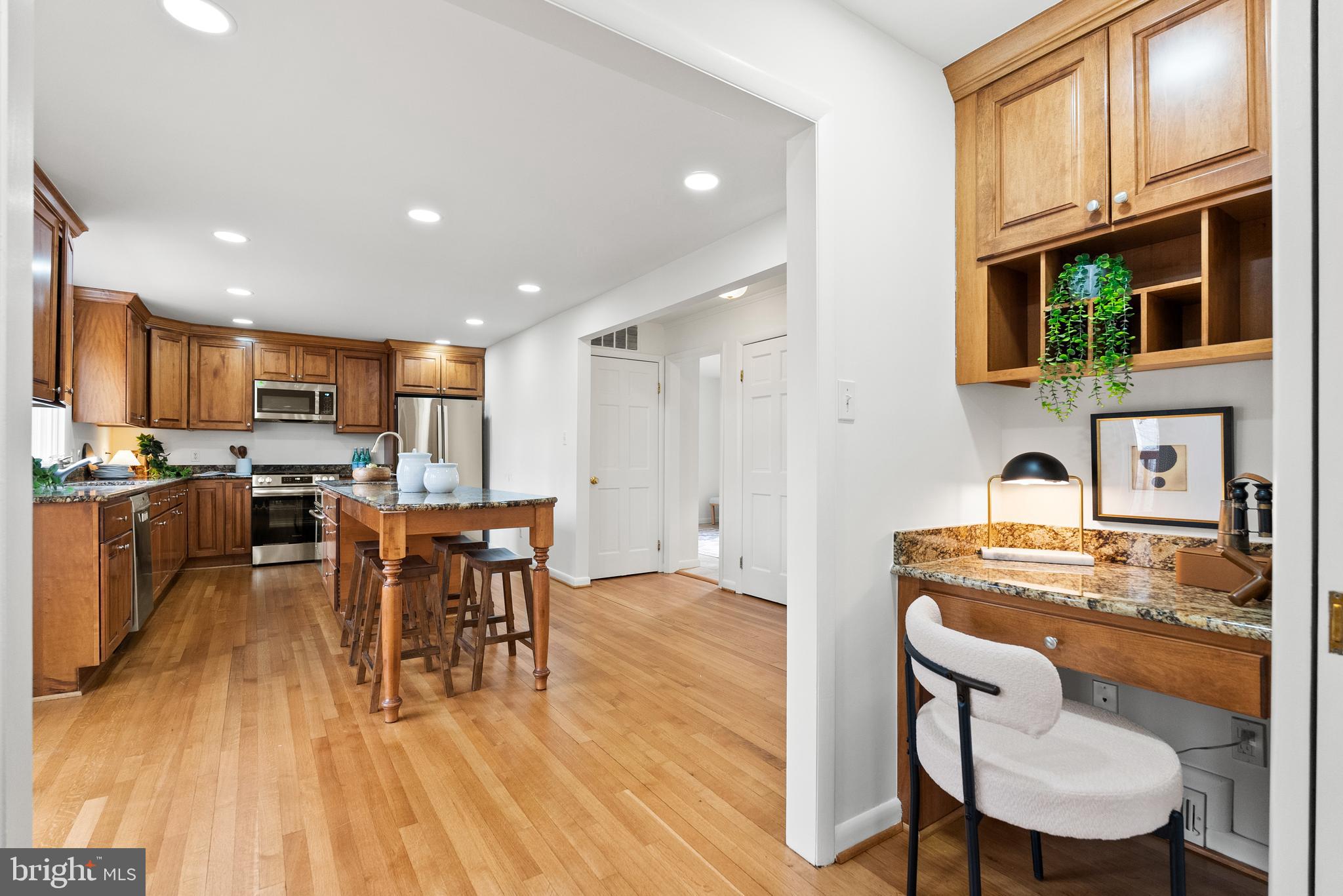 BURNING TREE MANOR - Residential