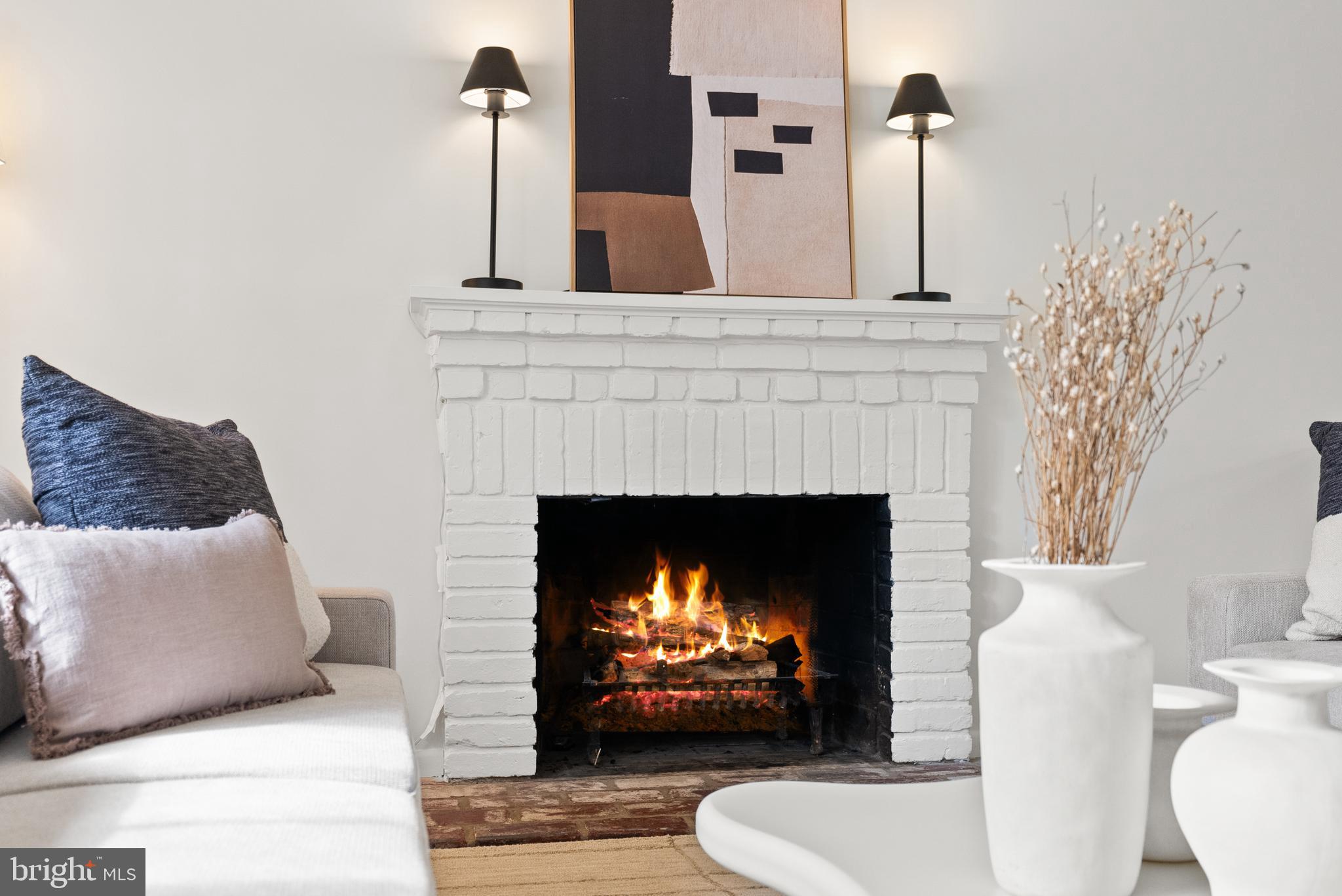 BURNING TREE MANOR - Residential