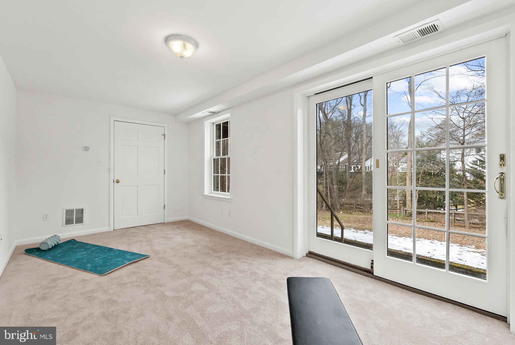 BURNING TREE MANOR - Residential