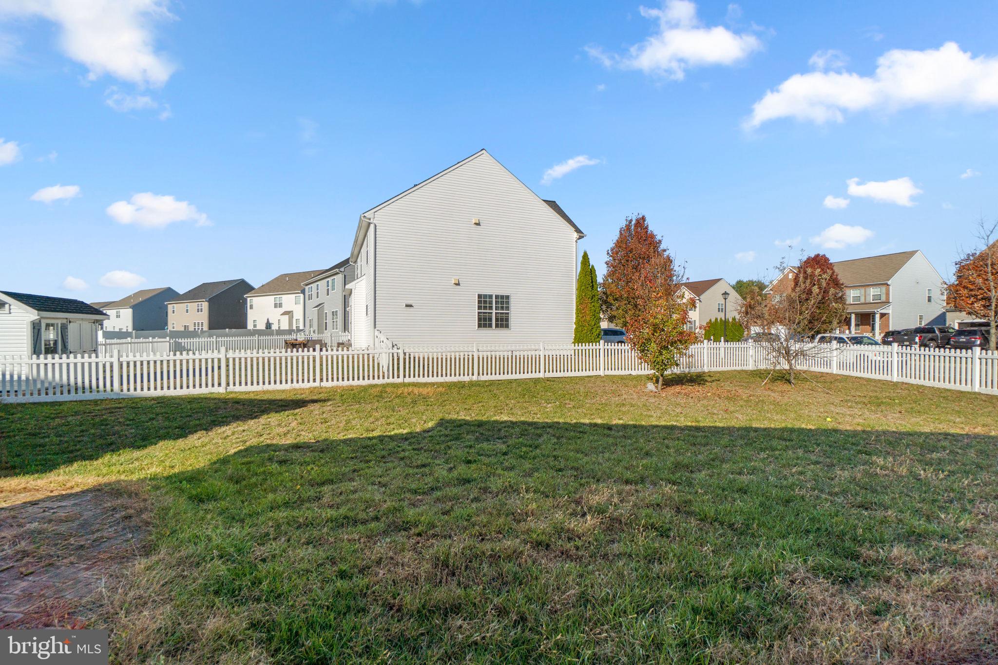 GREENFIELD AT COLLEGIATE ACRES - Residential
