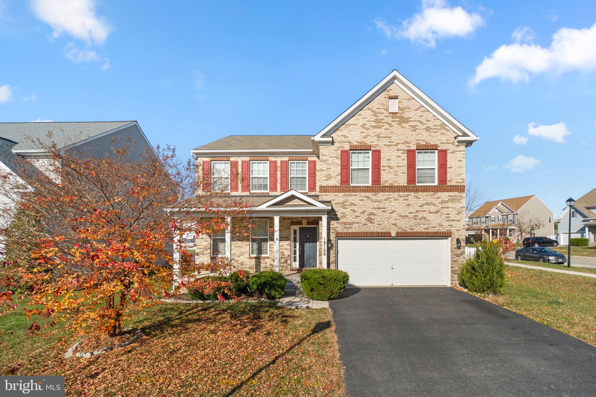 GREENFIELD AT COLLEGIATE ACRES - Residential