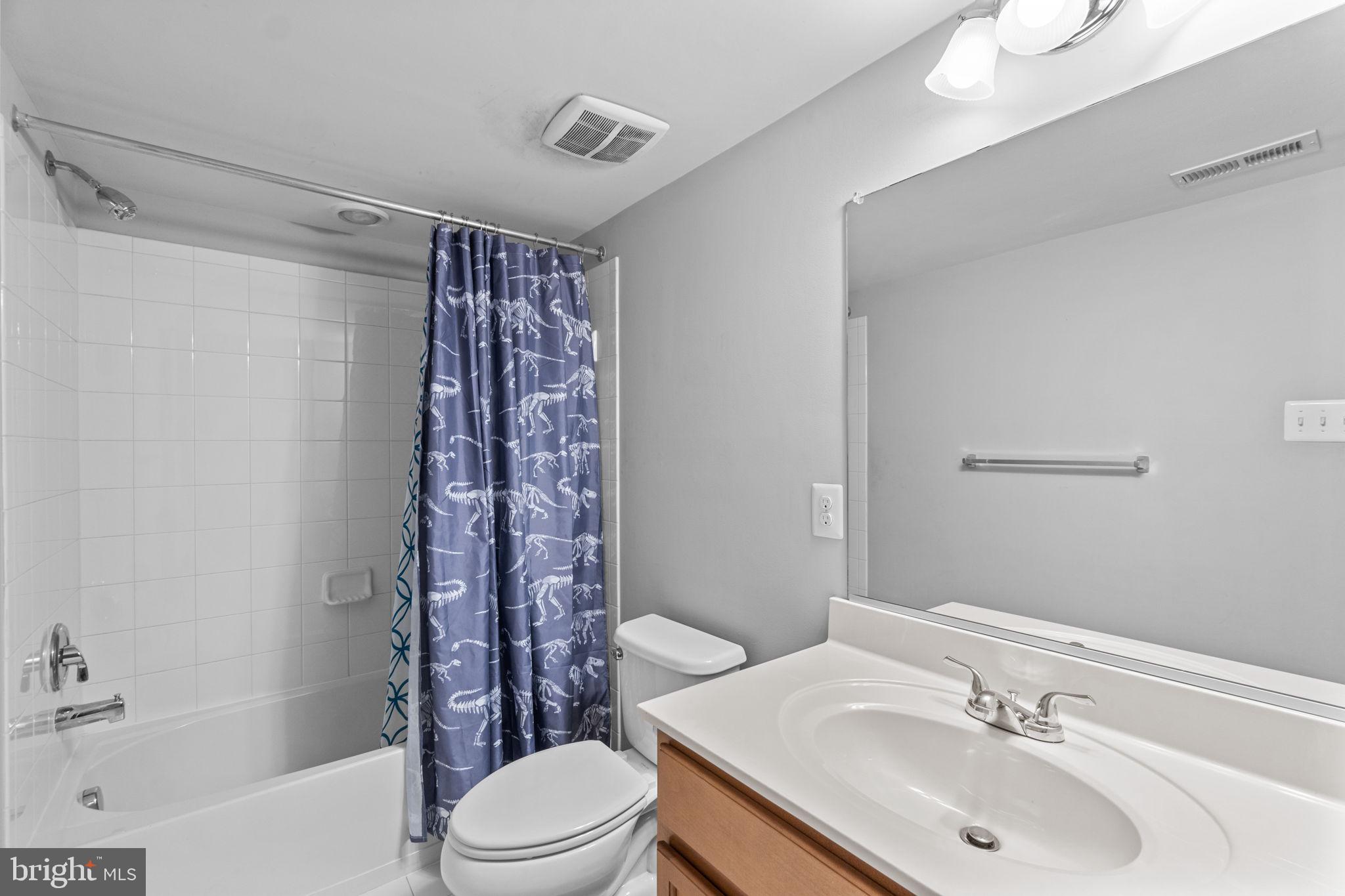 GREENFIELD AT COLLEGIATE ACRES - Residential