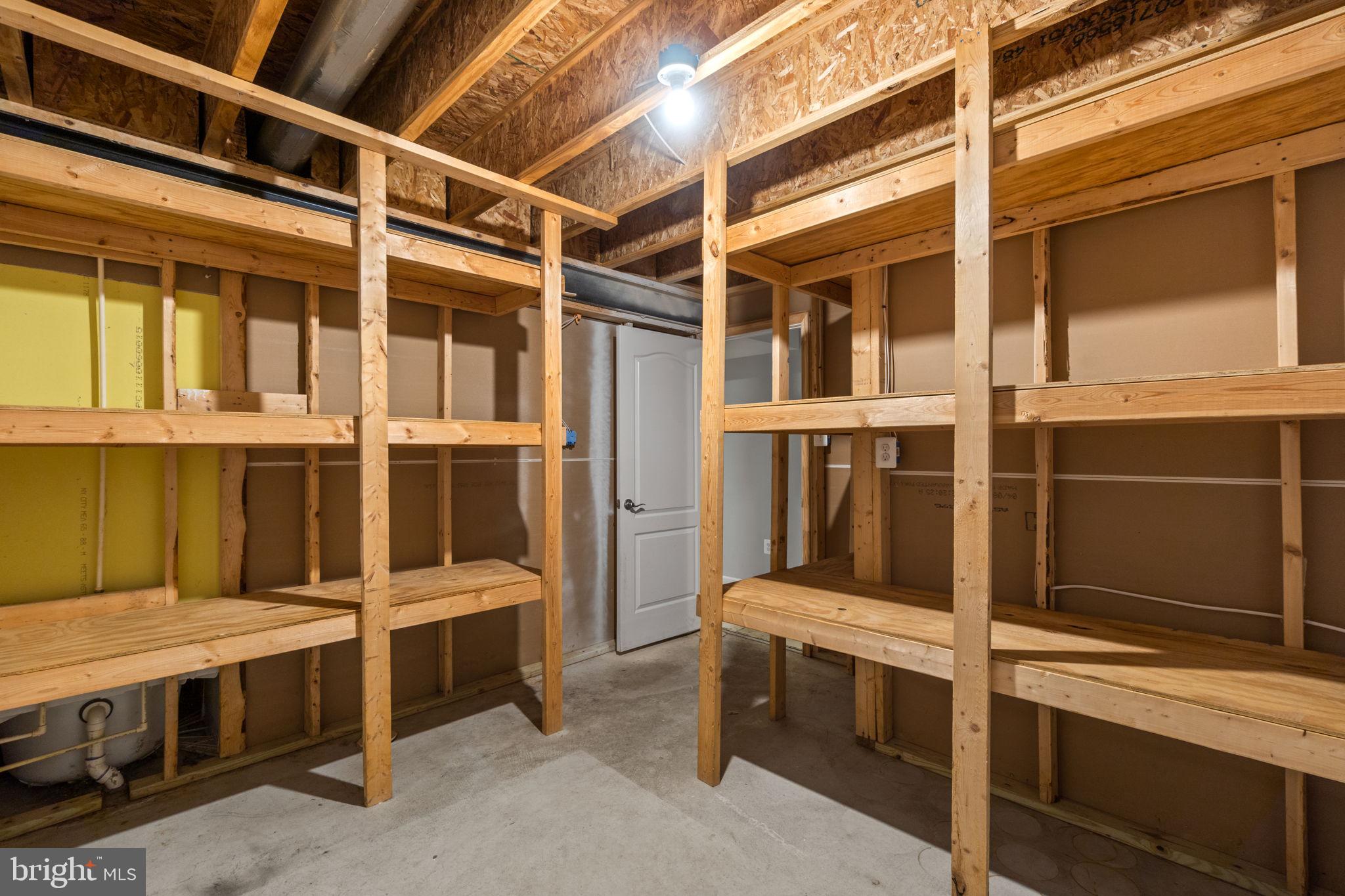 GREENFIELD AT COLLEGIATE ACRES - Residential