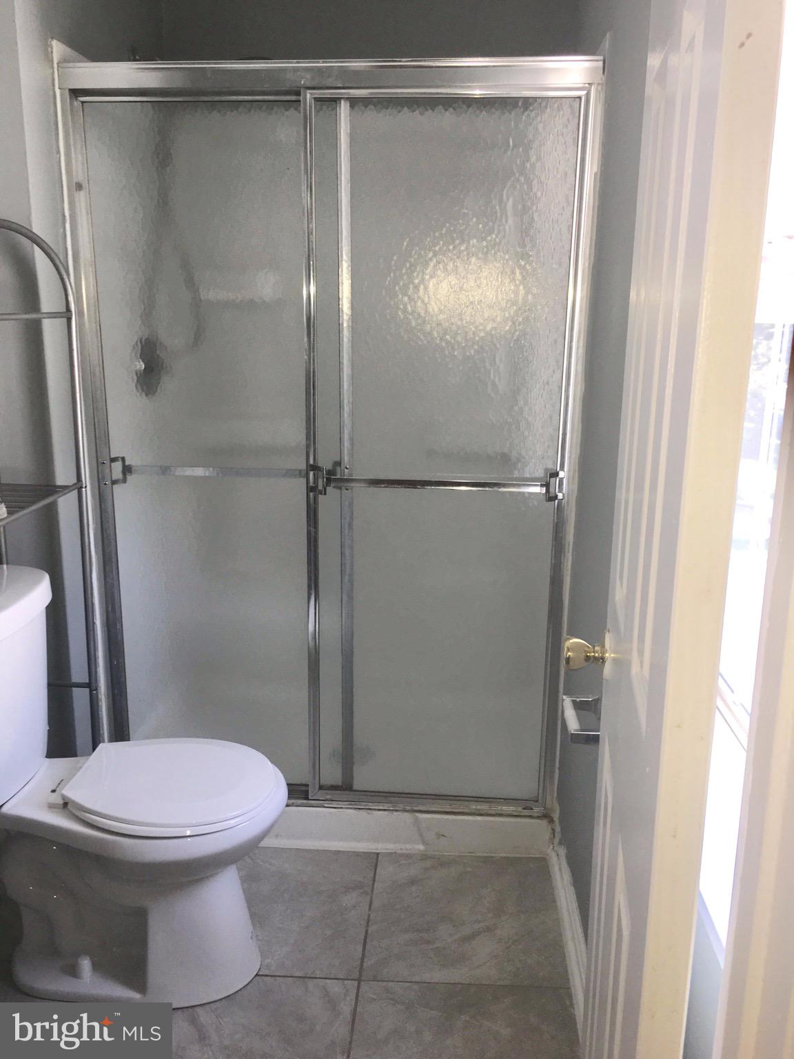 KINGS POINT - Residential Lease