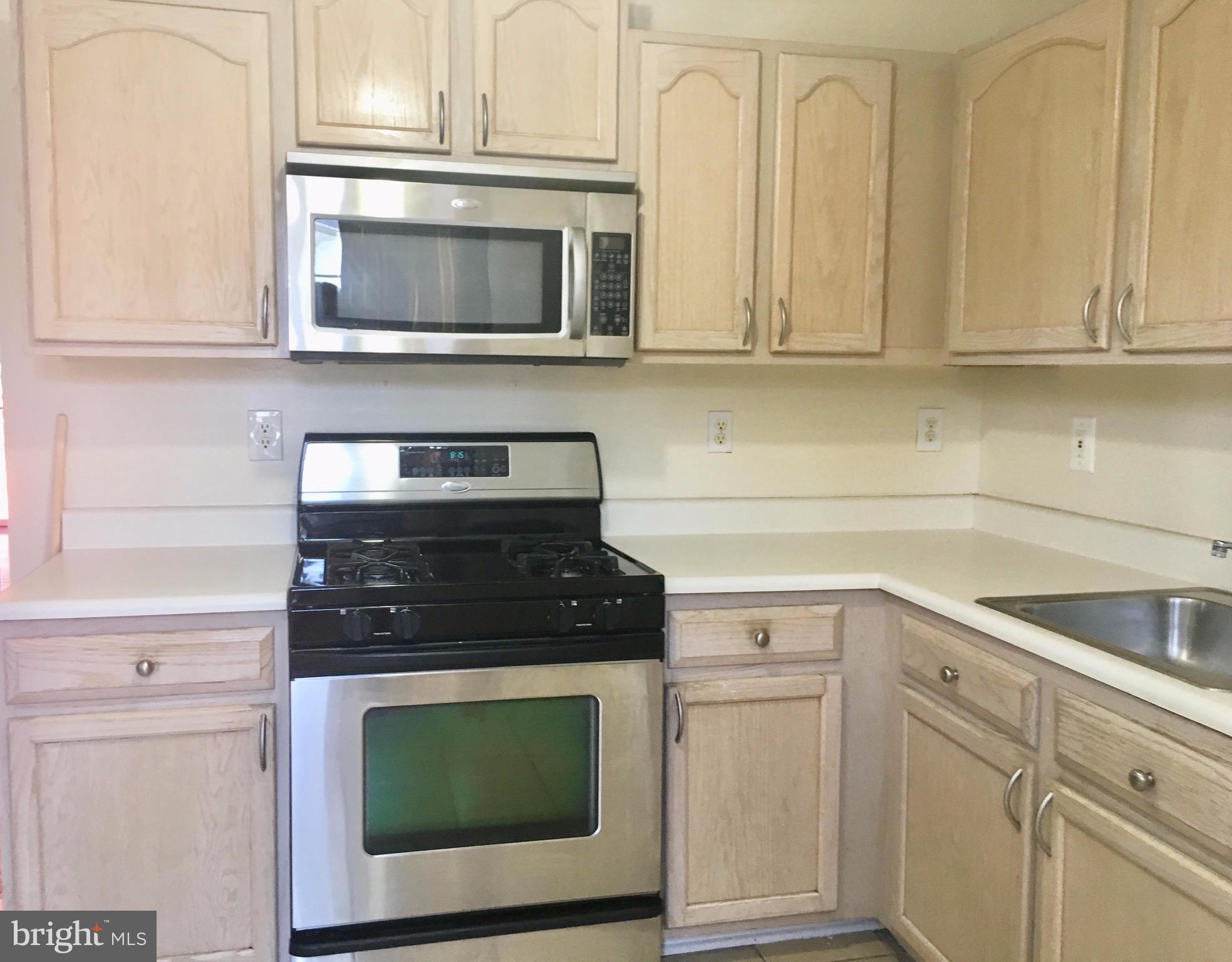 KINGS POINT - Residential Lease