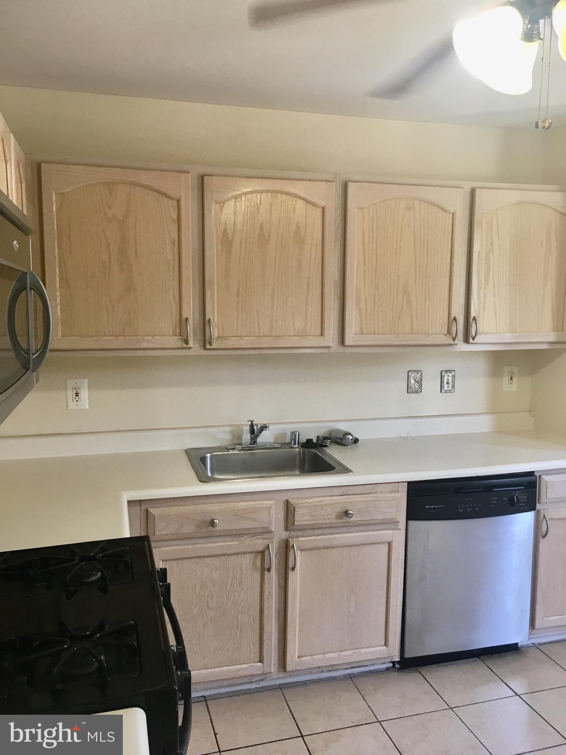 KINGS POINT - Residential Lease