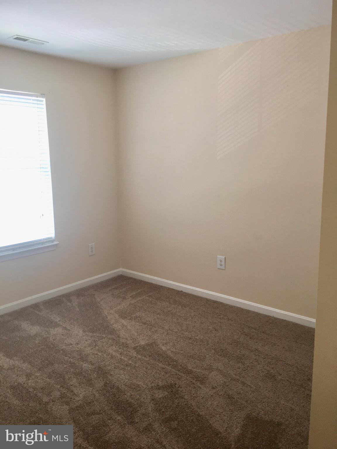 KINGS POINT - Residential Lease