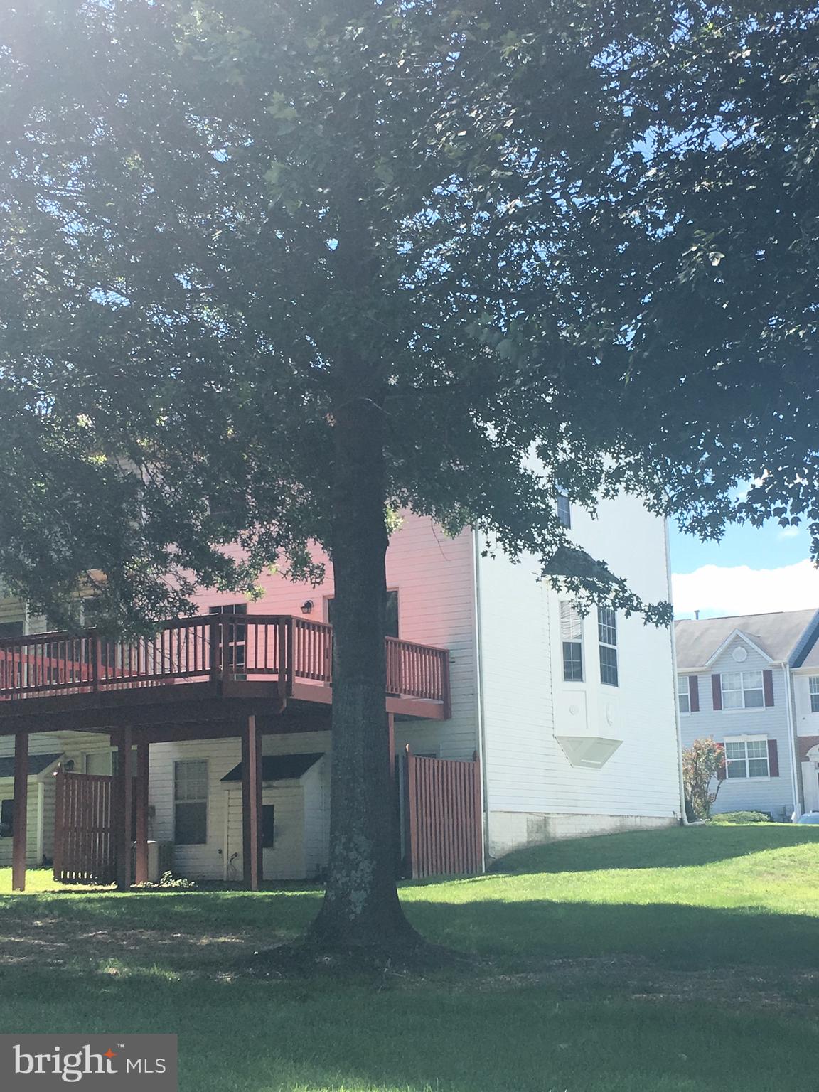 KINGS POINT - Residential Lease