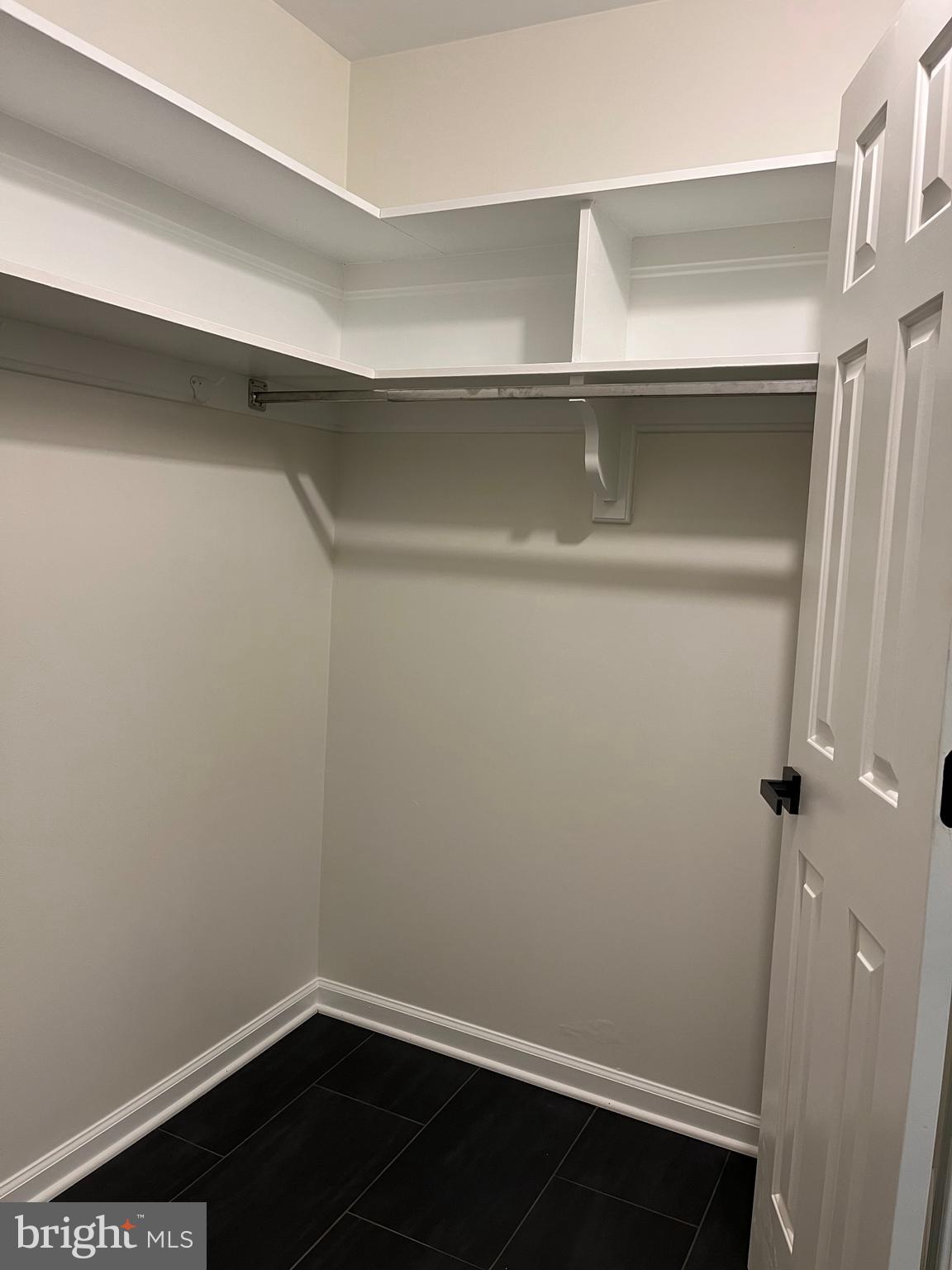 MANTUA - Residential