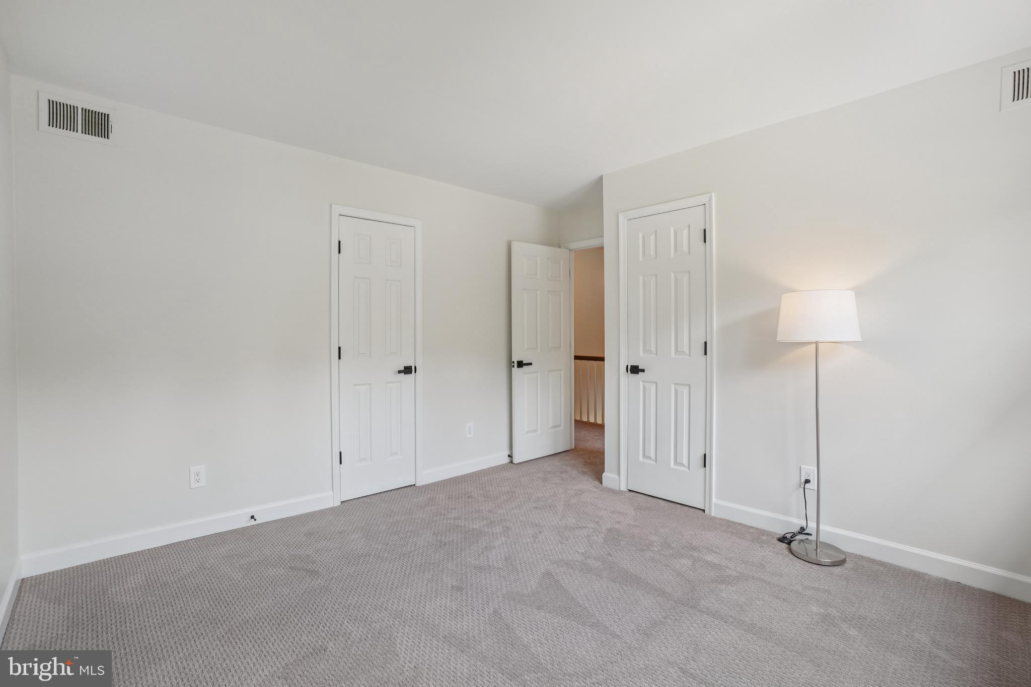 MANTUA - Residential