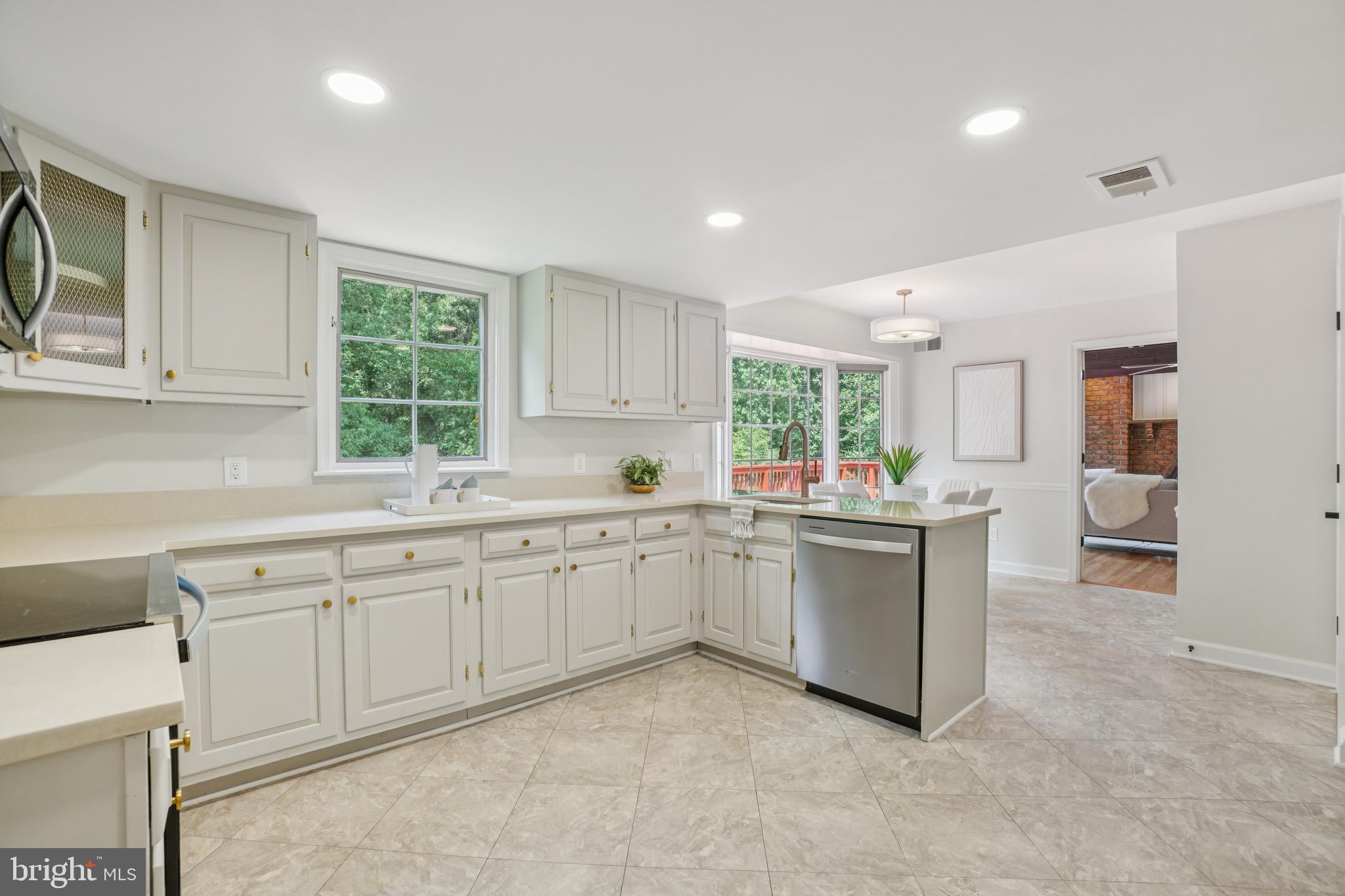 MANTUA - Residential