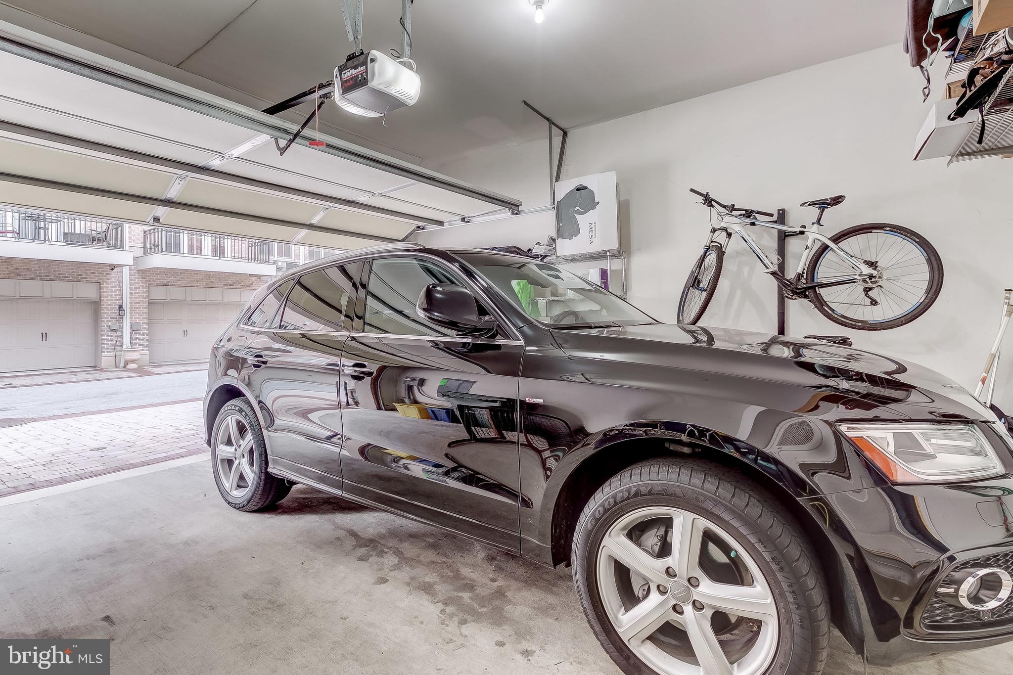 THE MOORINGS AT LIGHTHOUSE POINT - Residential