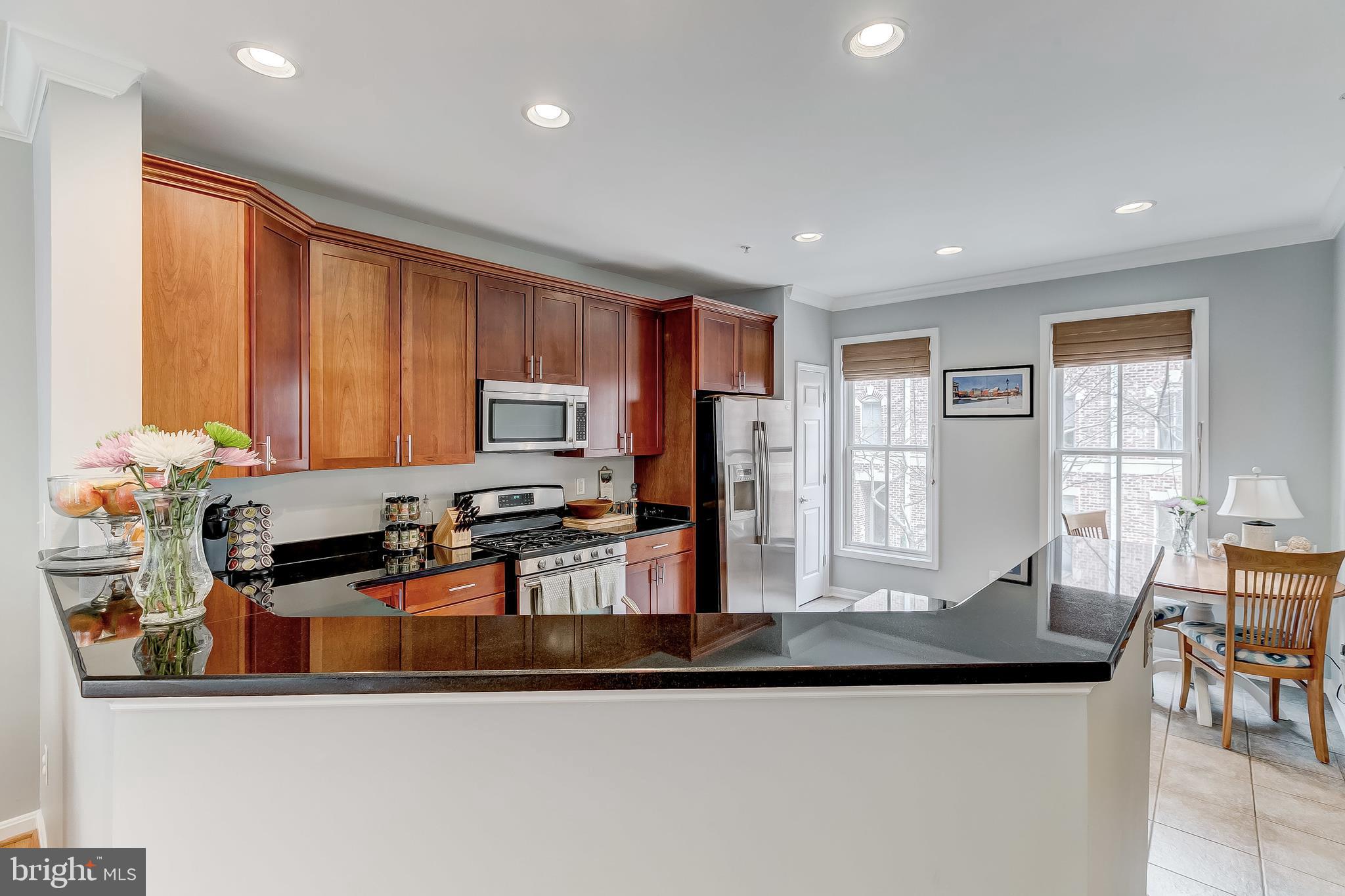 THE MOORINGS AT LIGHTHOUSE POINT - Residential